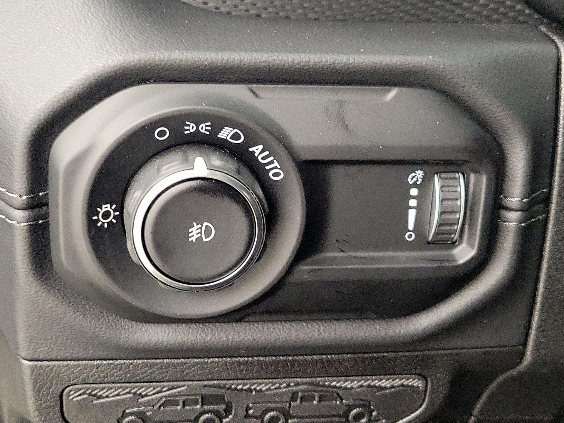 Thumbnail: 2024 Jeep Wrangler - 13