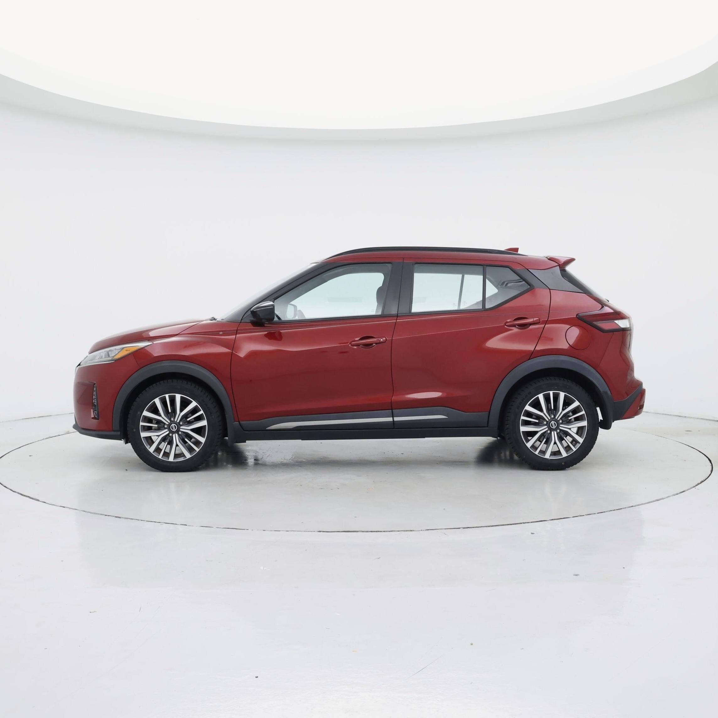Thumbnail: 2021 Nissan Kicks - 3
