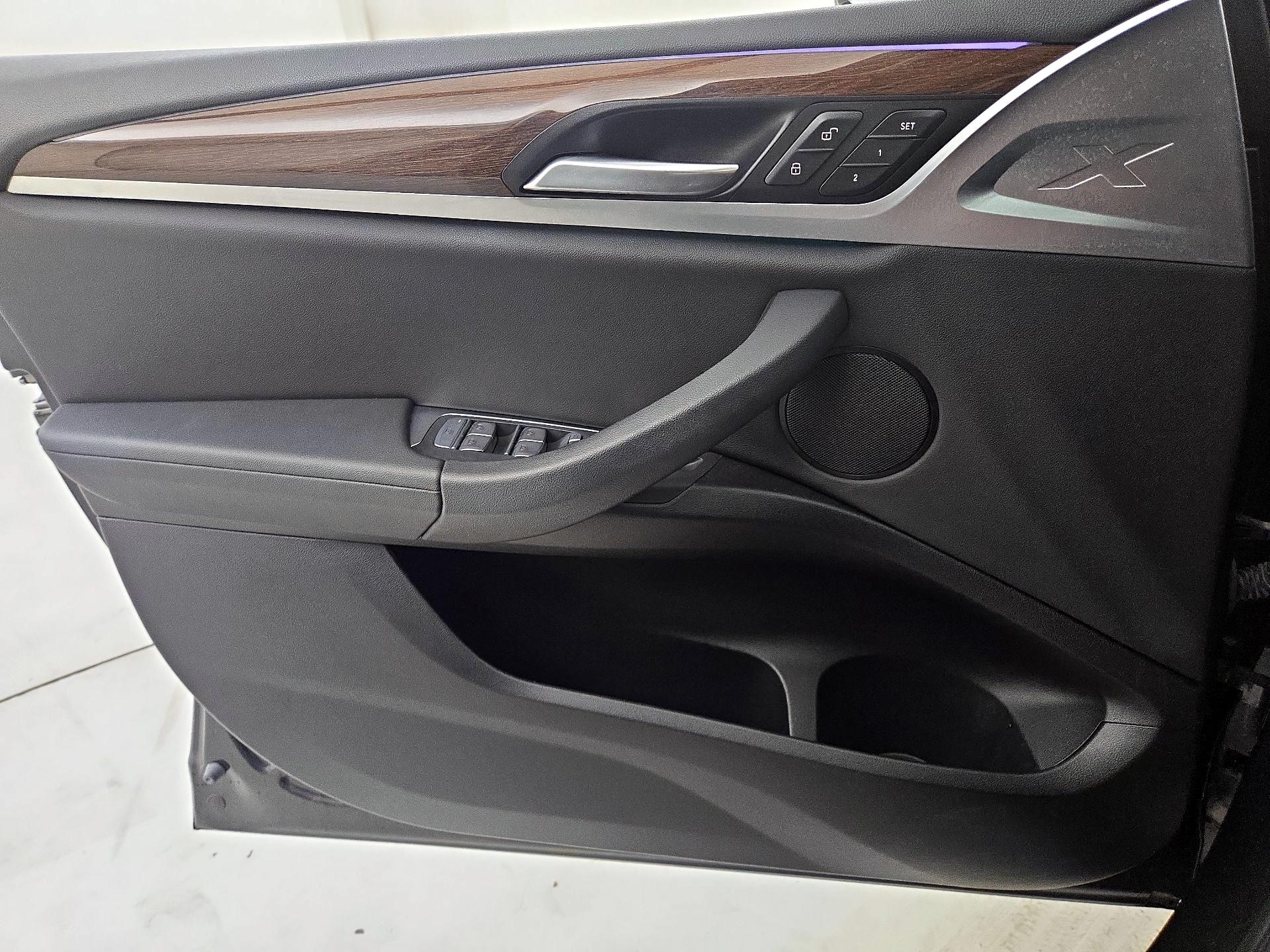 Thumbnail: 2021 BMW X3 - 12