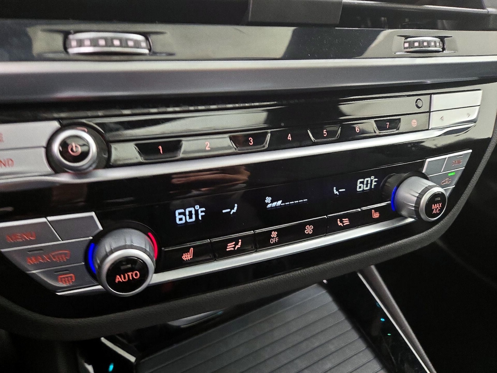 2021 BMW X3 30i - Photo 18