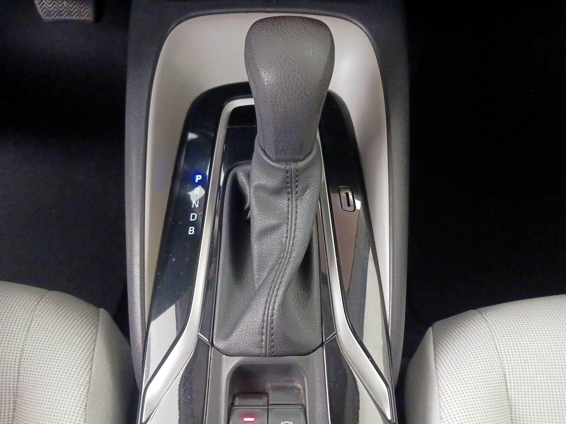 Thumbnail: 2022 Toyota Corolla - 17