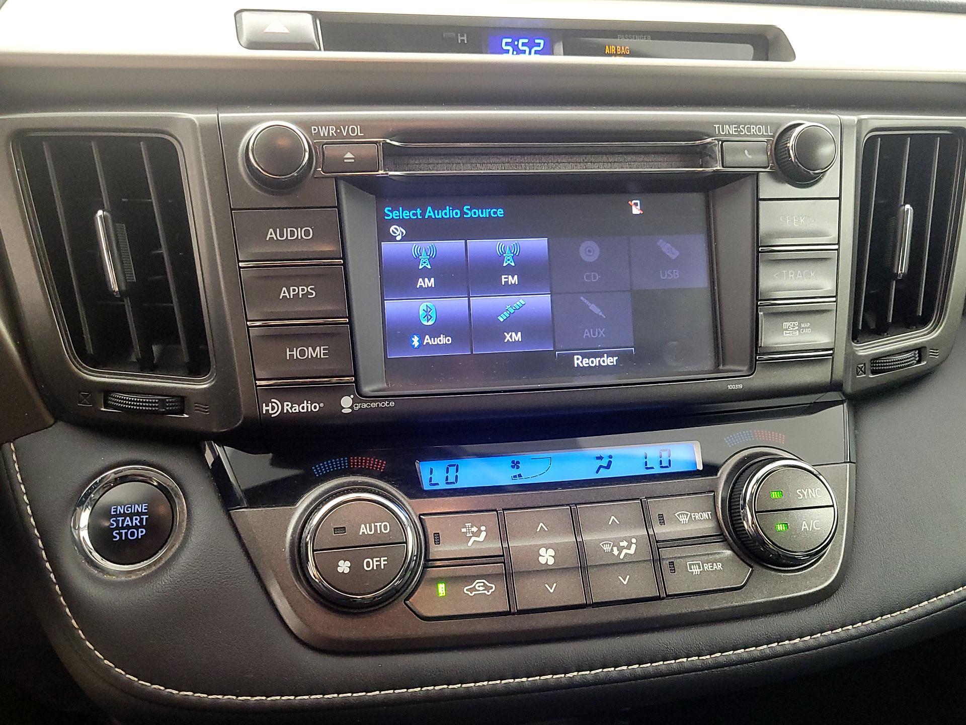 Thumbnail: 2015 Toyota RAV4 - 15