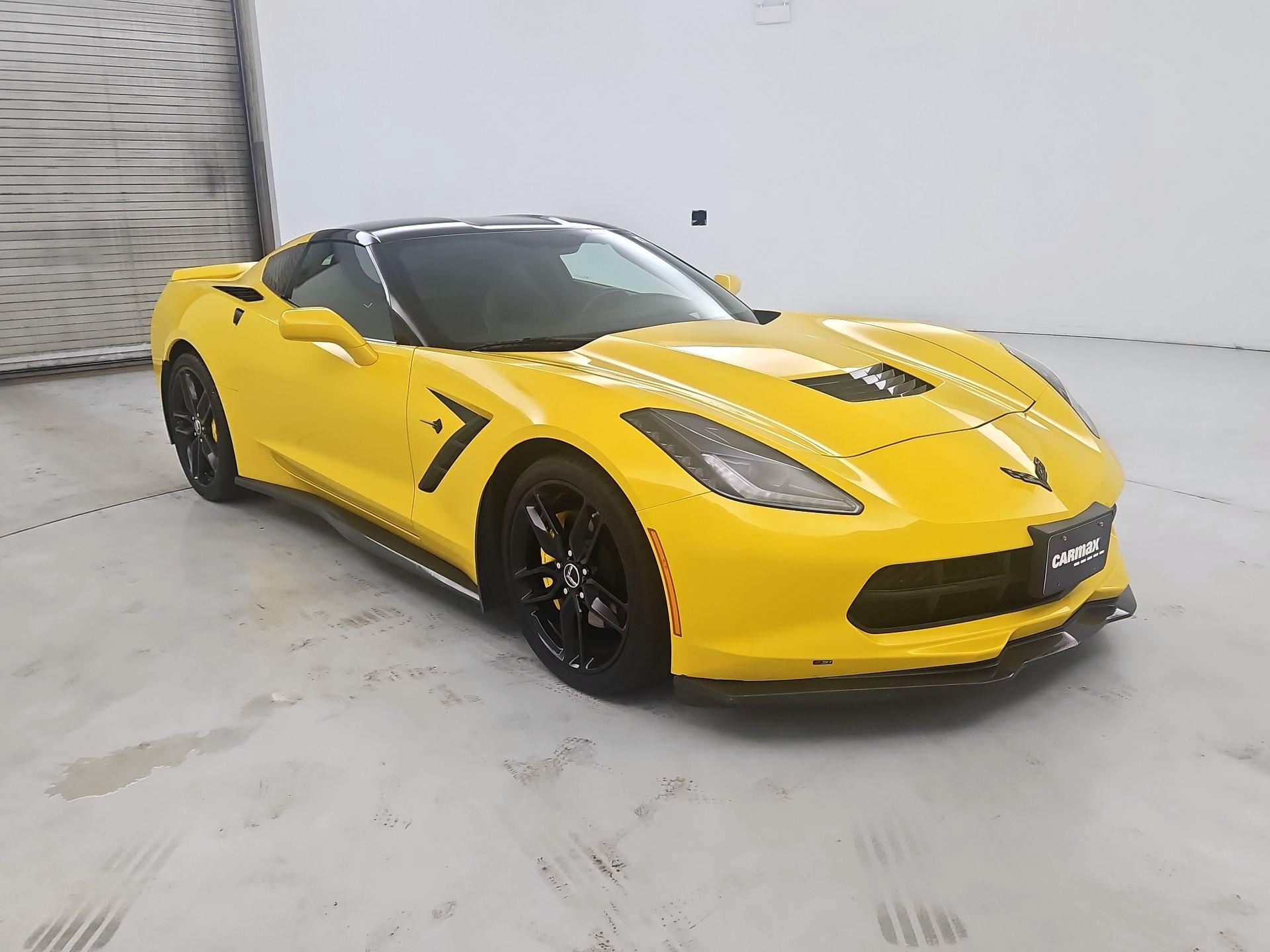 Thumbnail: 2015 Chevrolet Corvette - 1