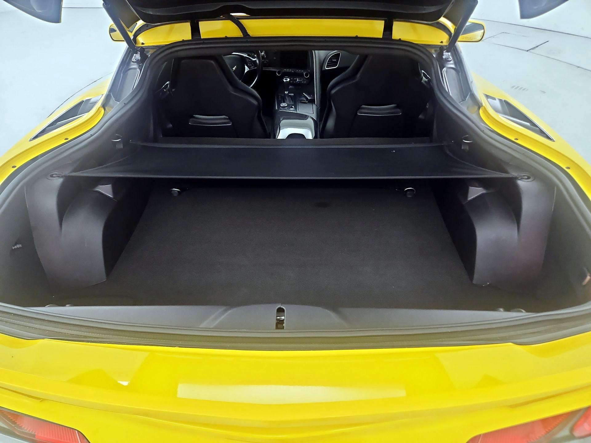 Thumbnail: 2015 Chevrolet Corvette - 19