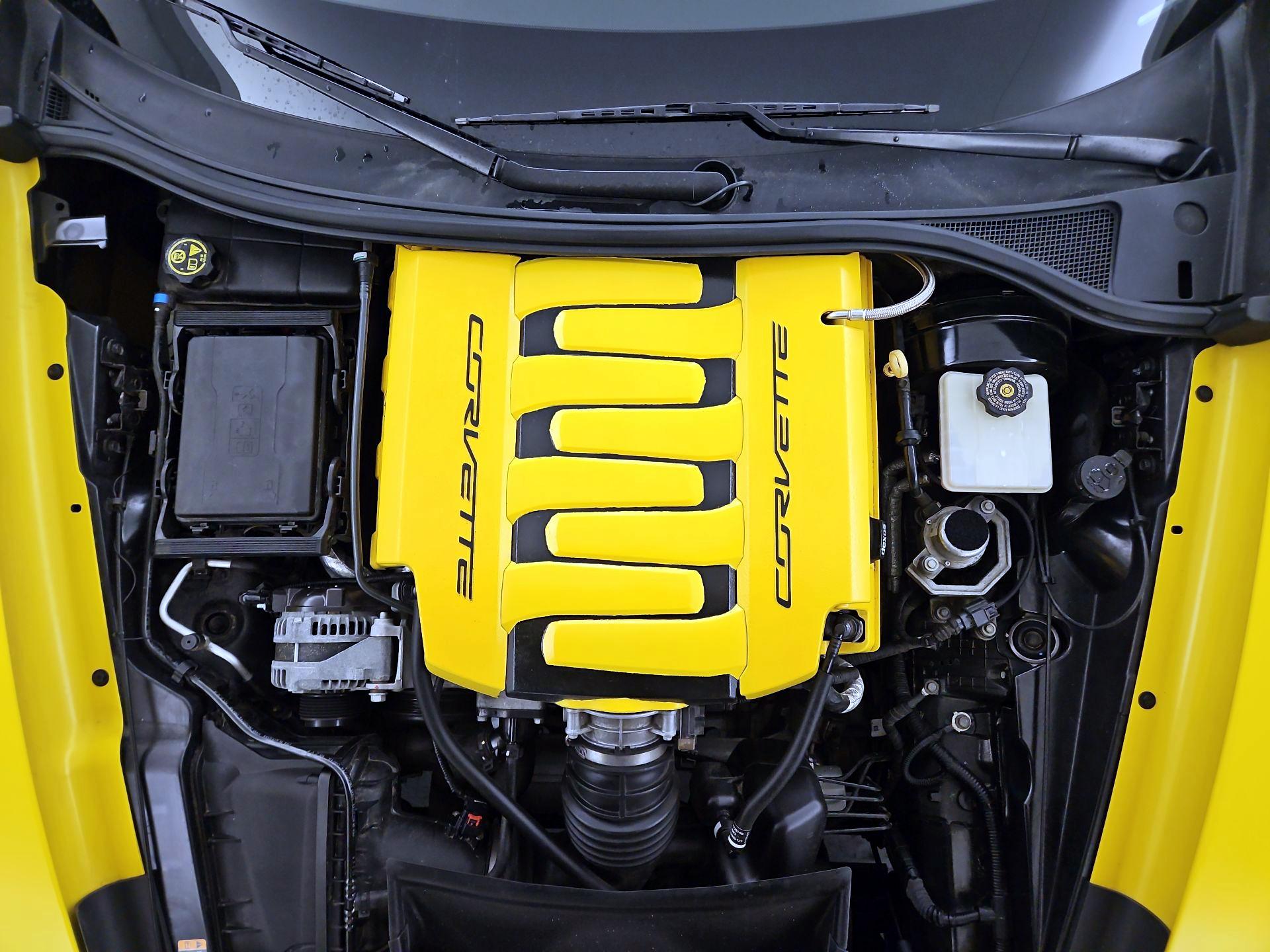 Thumbnail: 2015 Chevrolet Corvette - 20