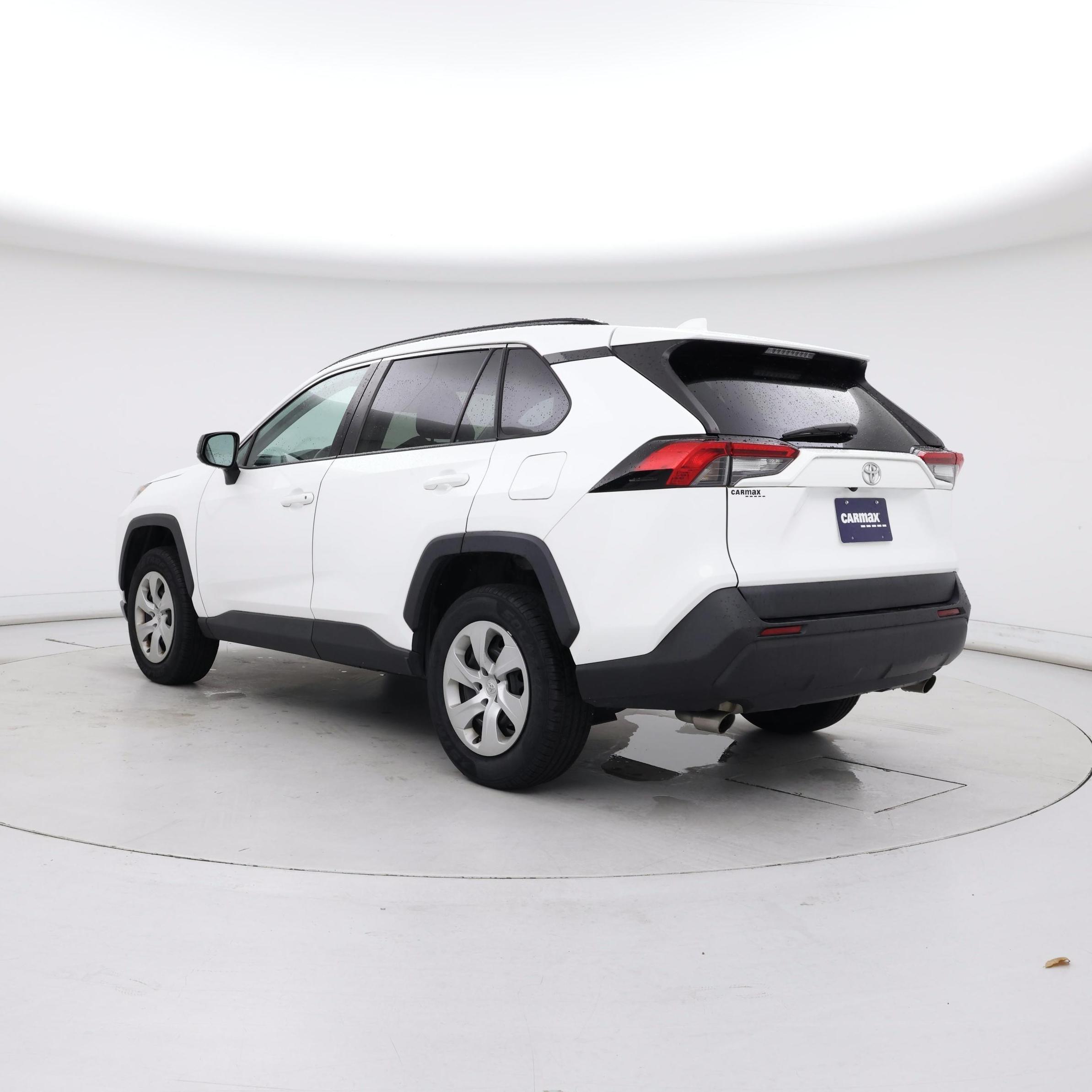 Thumbnail: 2019 Toyota RAV4 - 2
