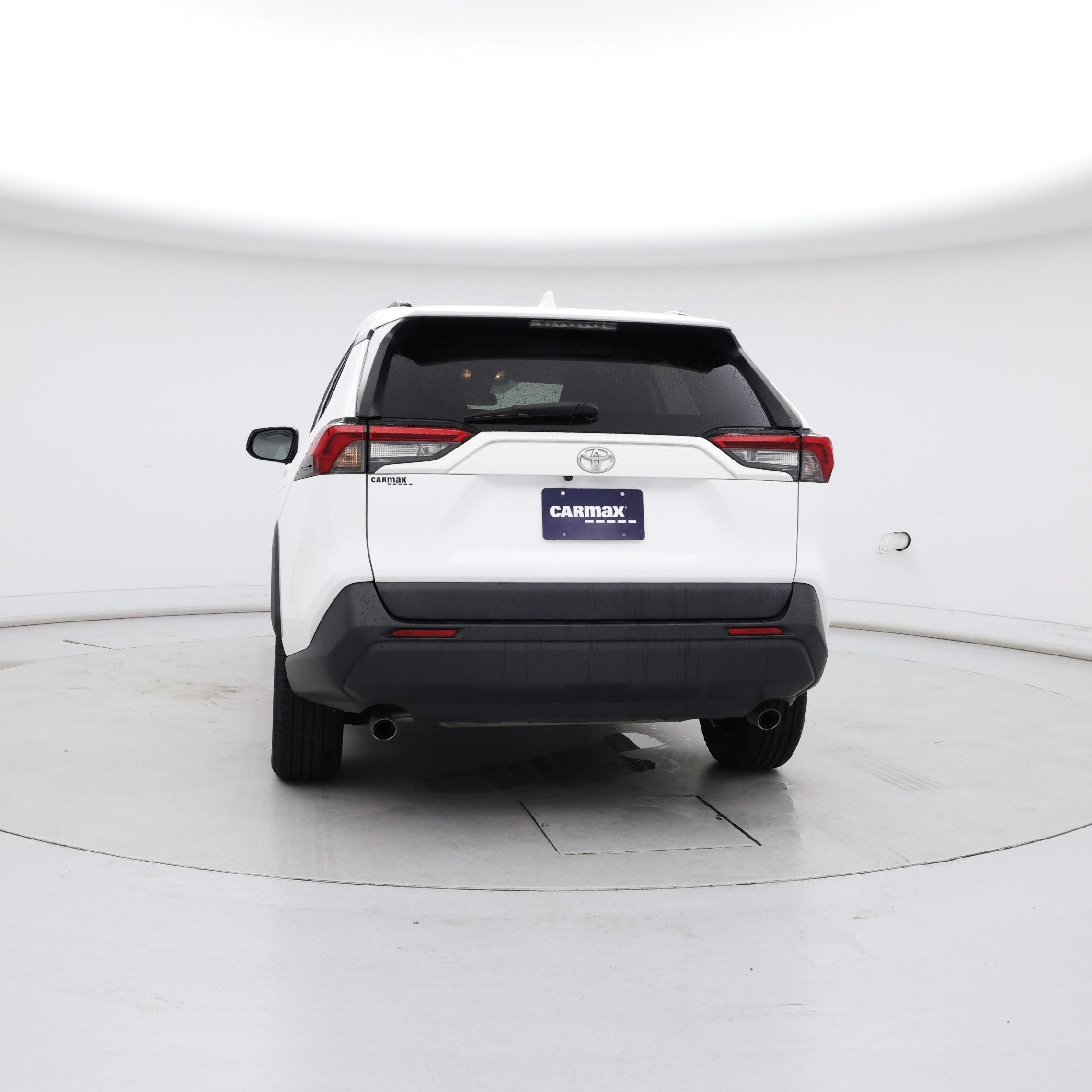 Thumbnail: 2019 Toyota RAV4 - 6