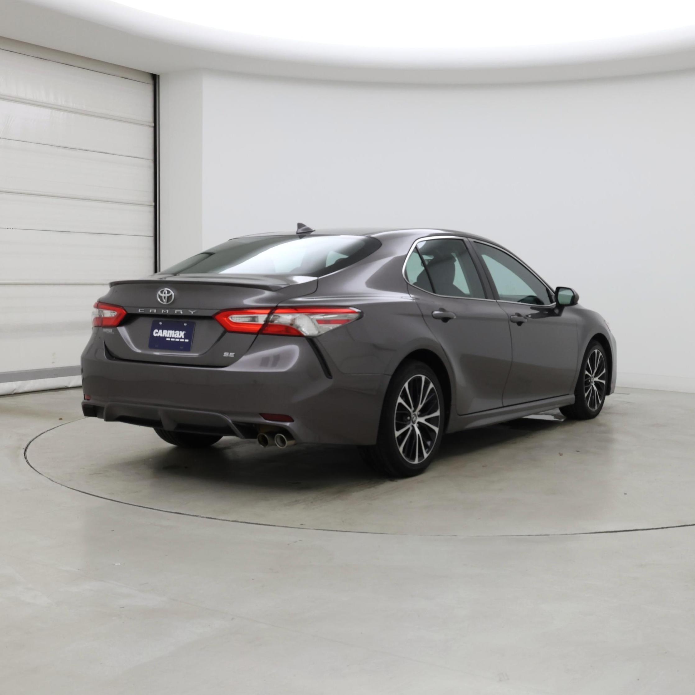 Thumbnail: 2019 Toyota Camry - 8