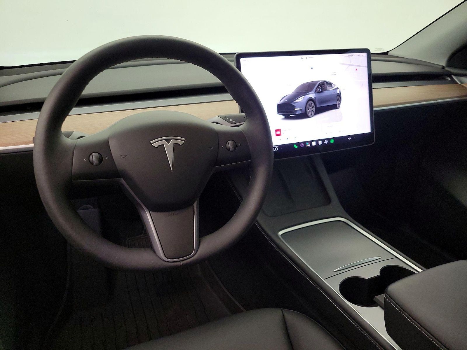 2025 Tesla Model Y Long Range - Photo 10