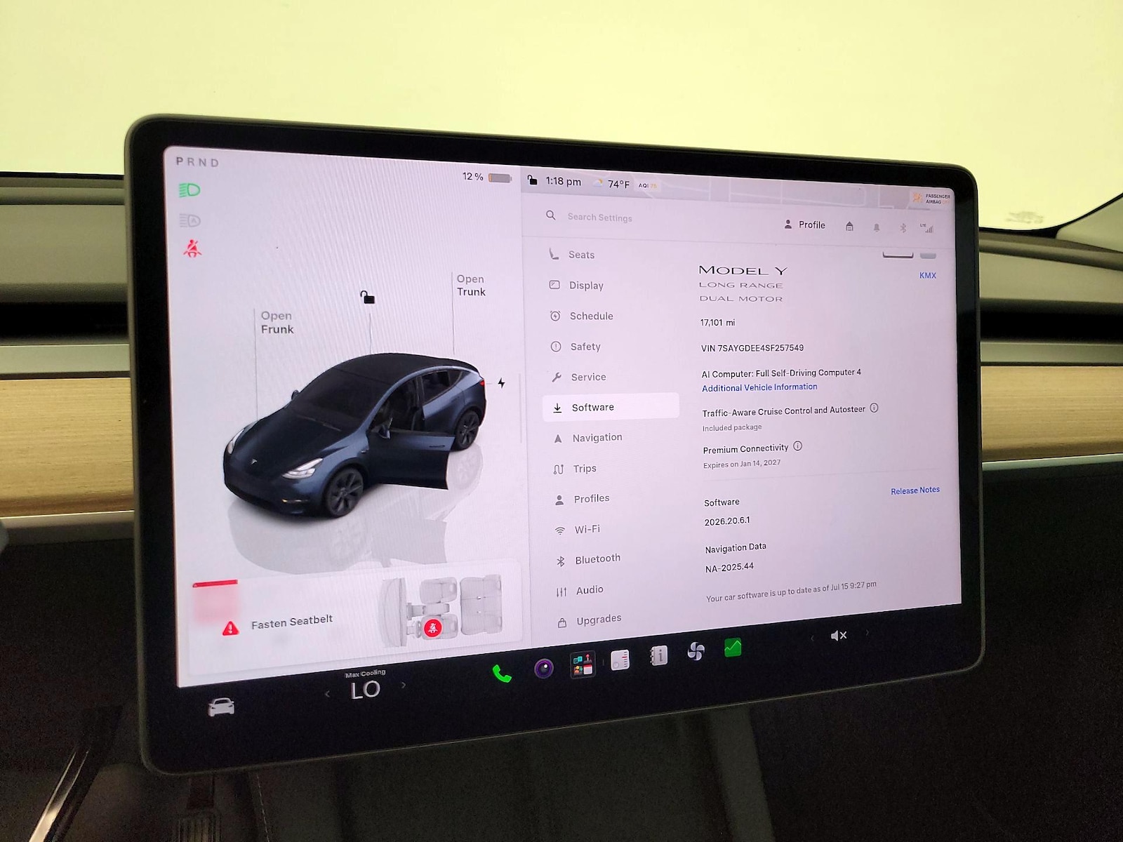 2025 Tesla Model Y Long Range - Photo 14