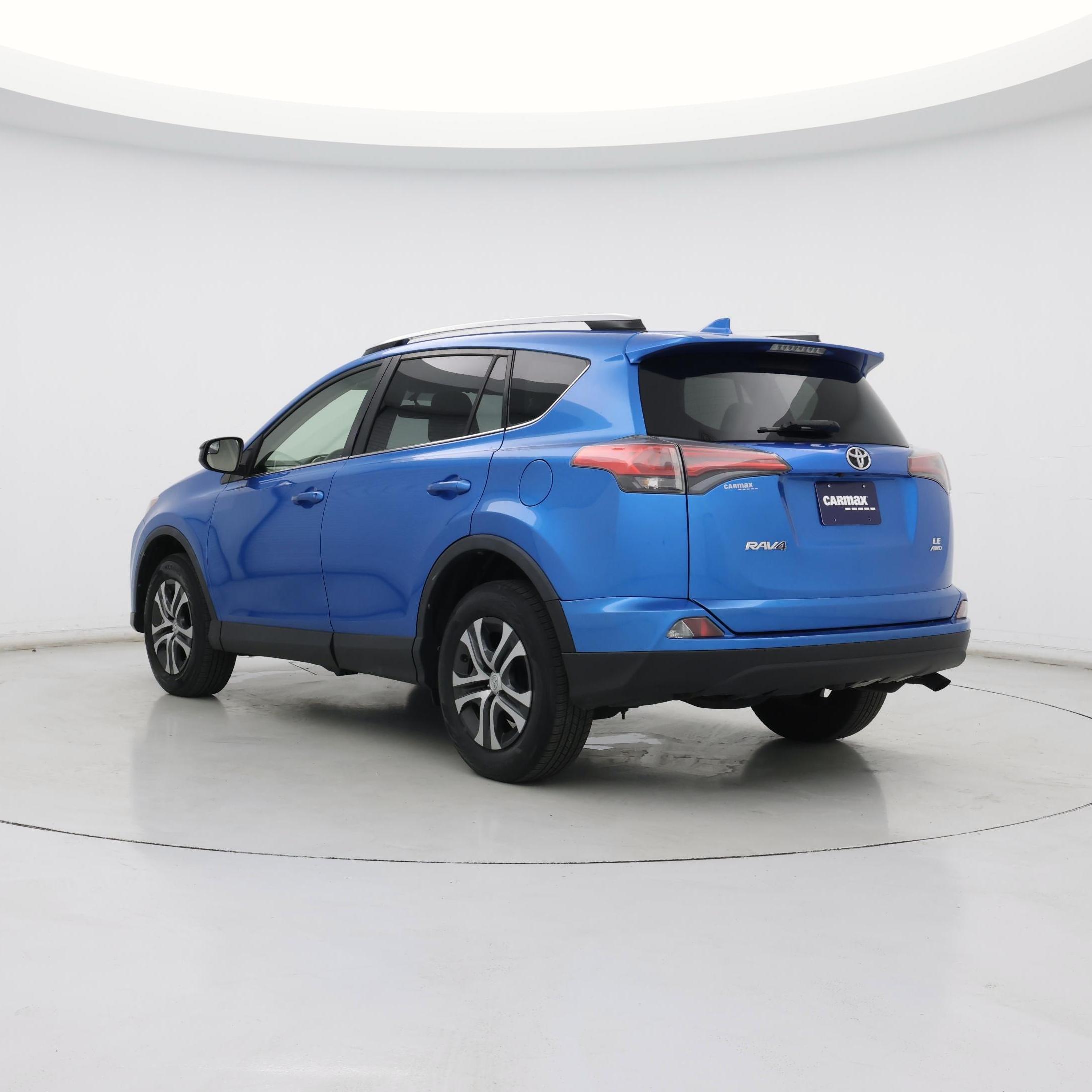 Thumbnail: 2016 Toyota RAV4 - 2