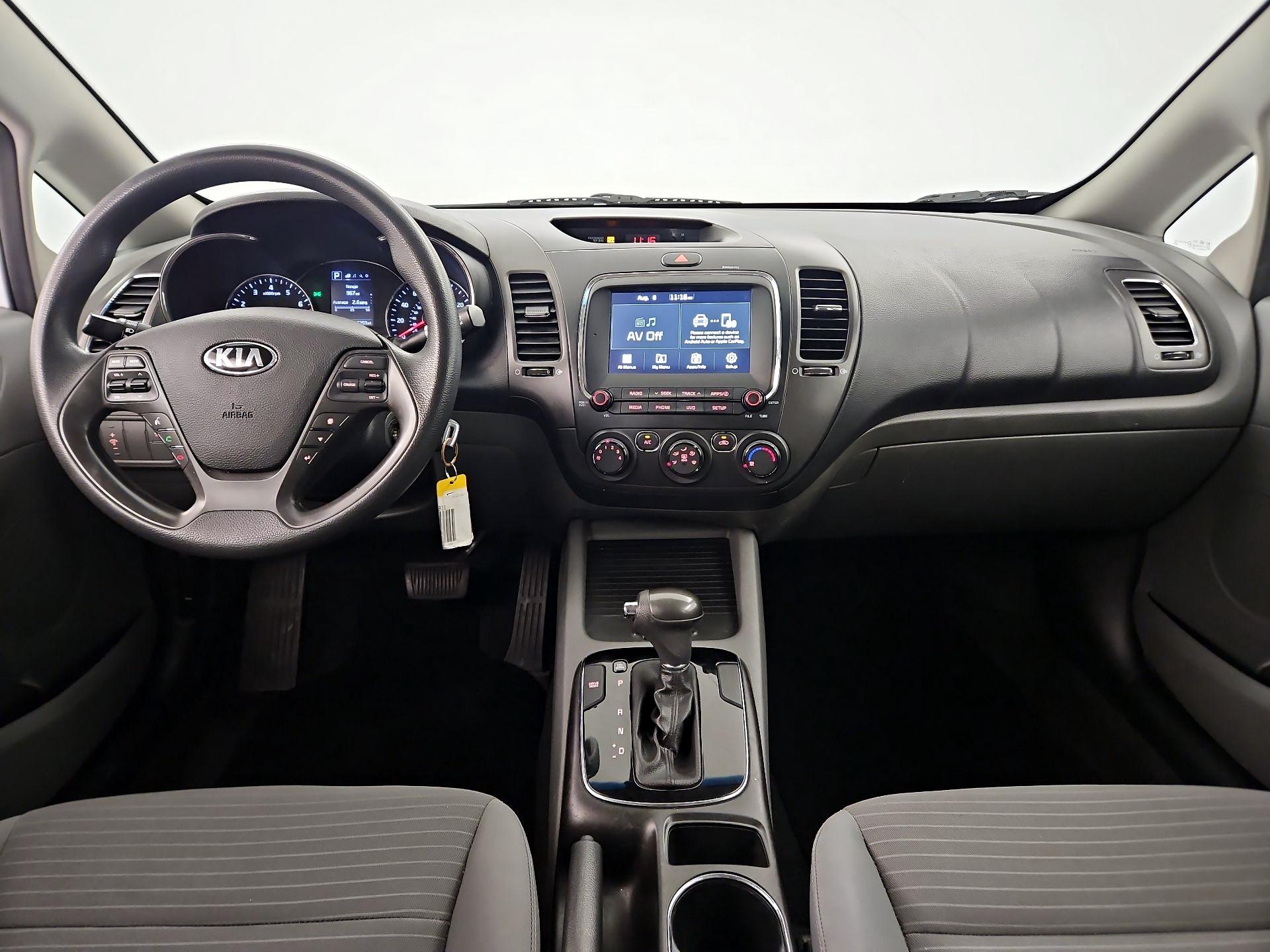 Thumbnail: 2018 Kia Forte - 8