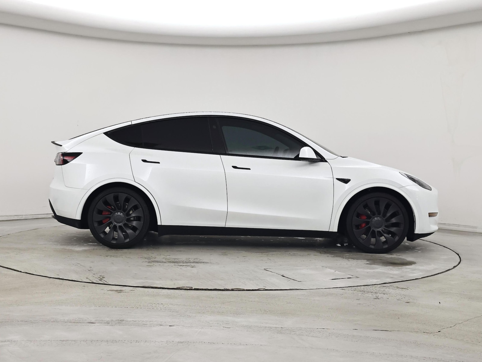 2024 Tesla Model Y Performance - Photo 8