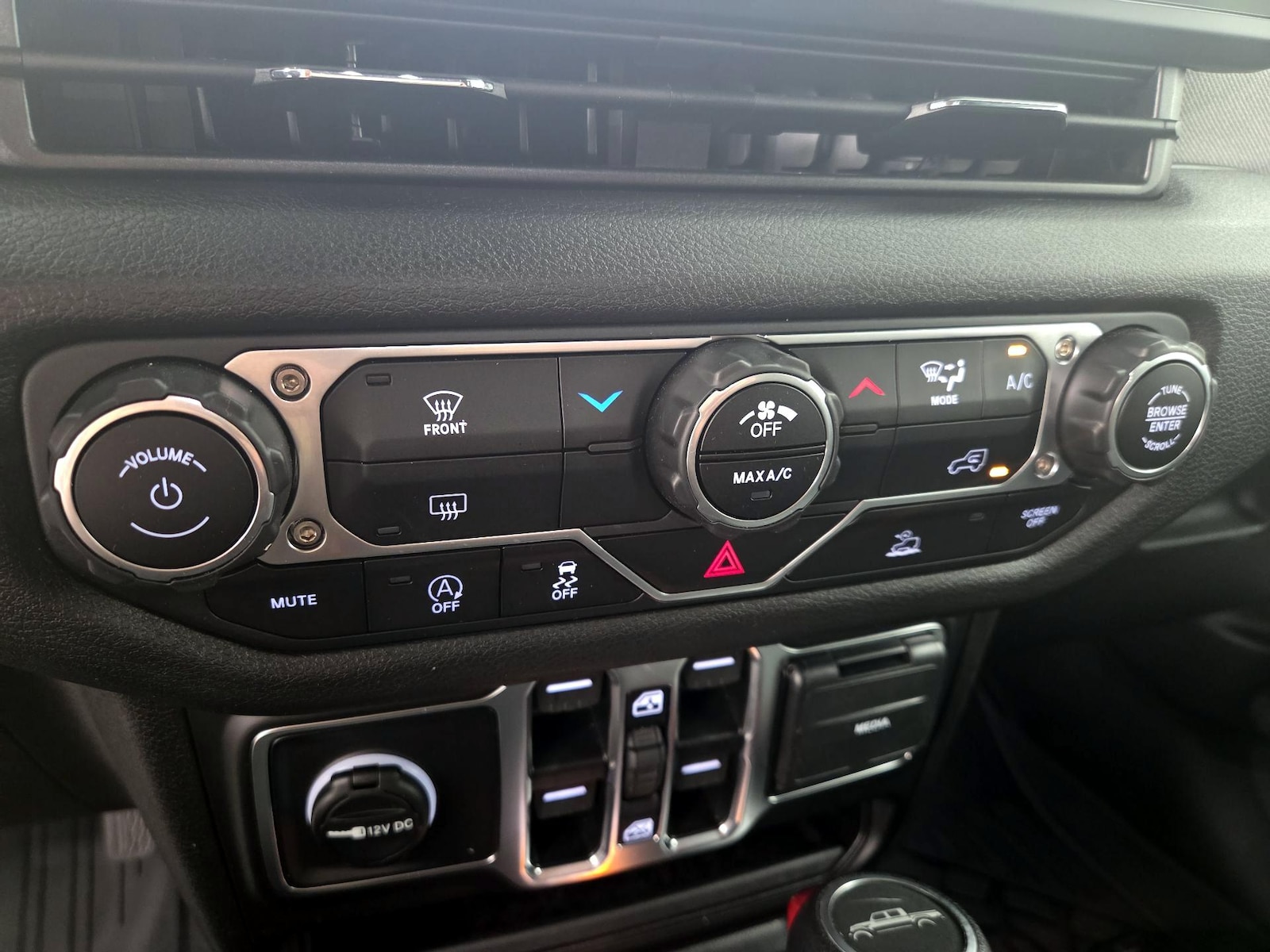 2025 Jeep Gladiator Sport S - Photo 17