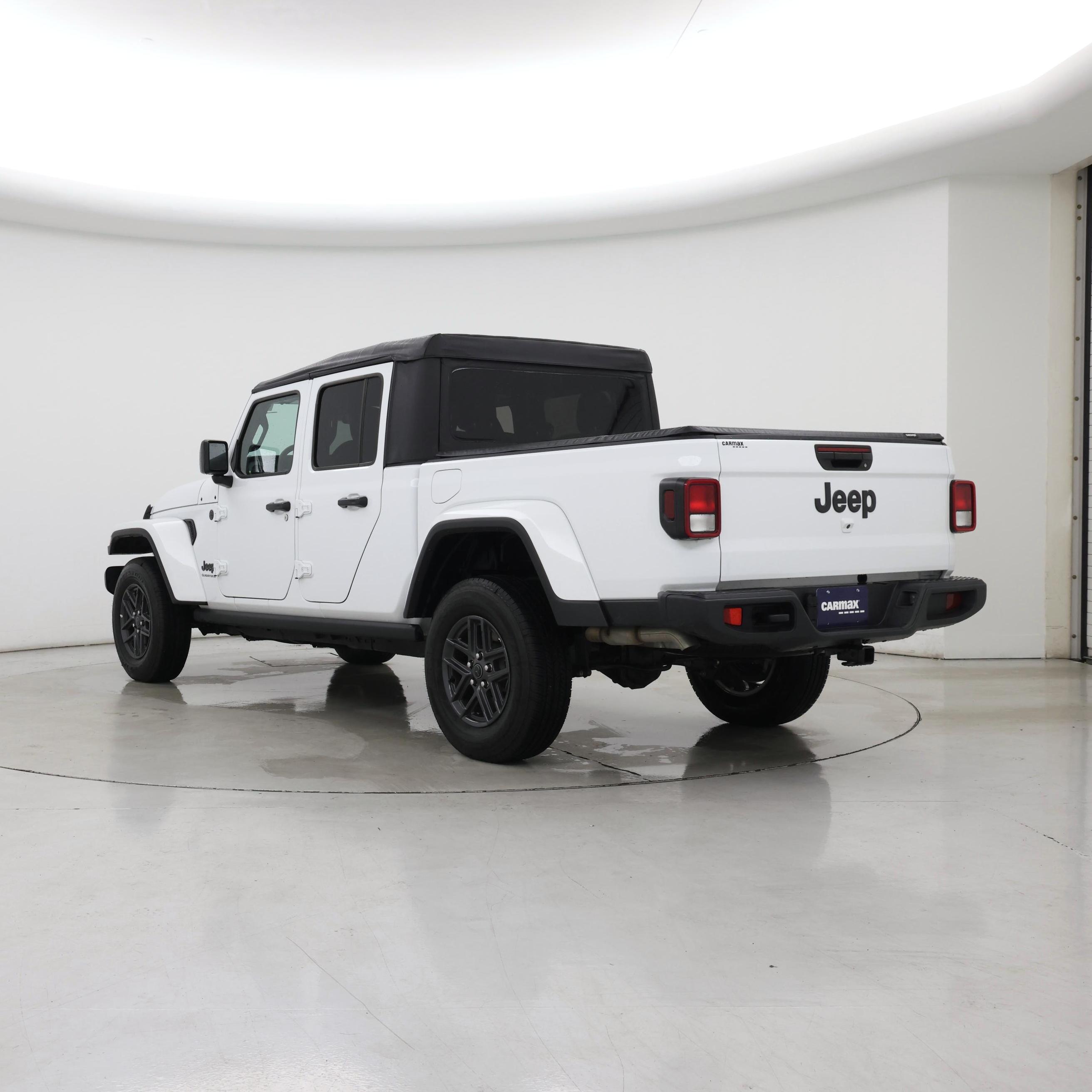 Thumbnail: 2025 Jeep Gladiator - 2