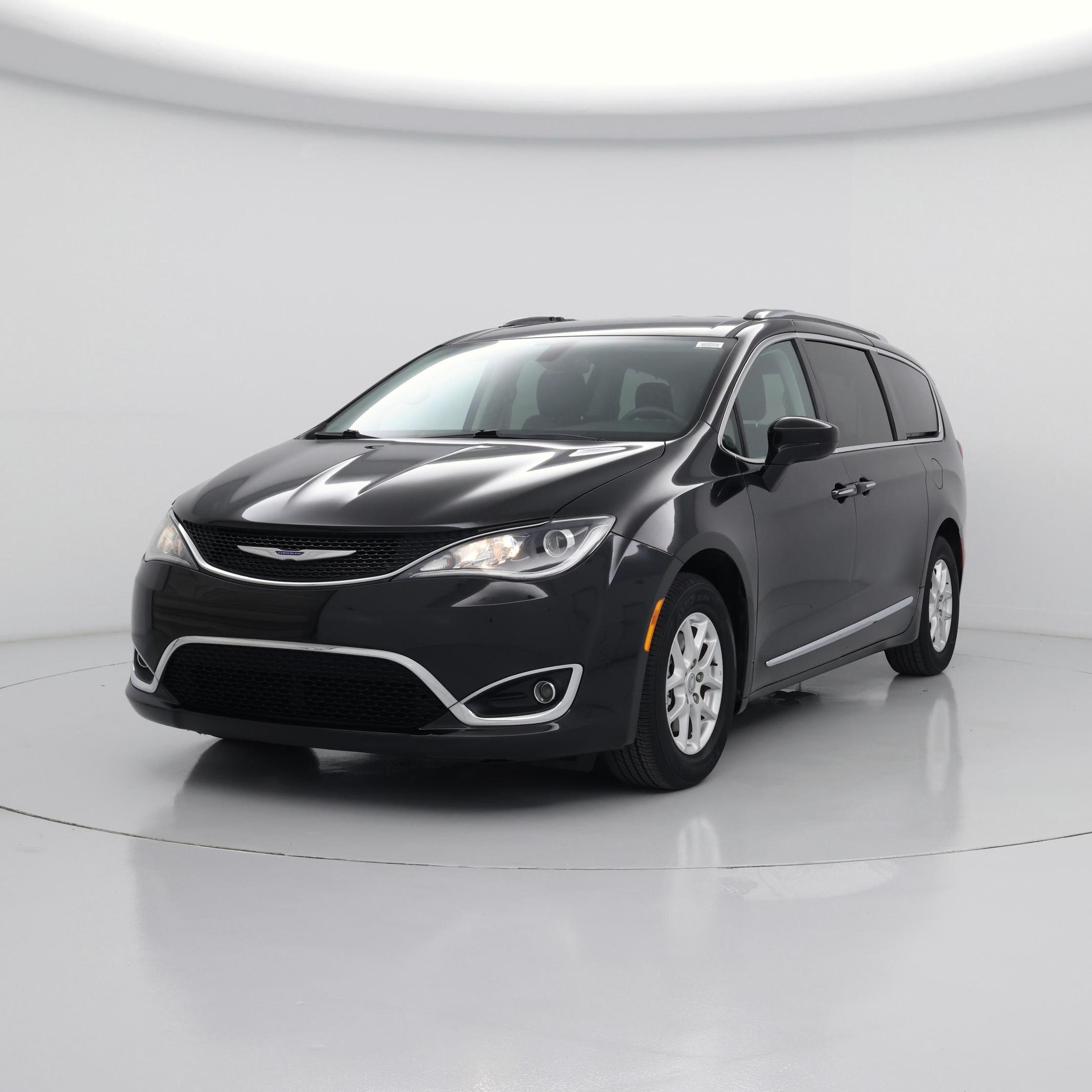 Thumbnail: 2020 Chrysler Pacifica - 4
