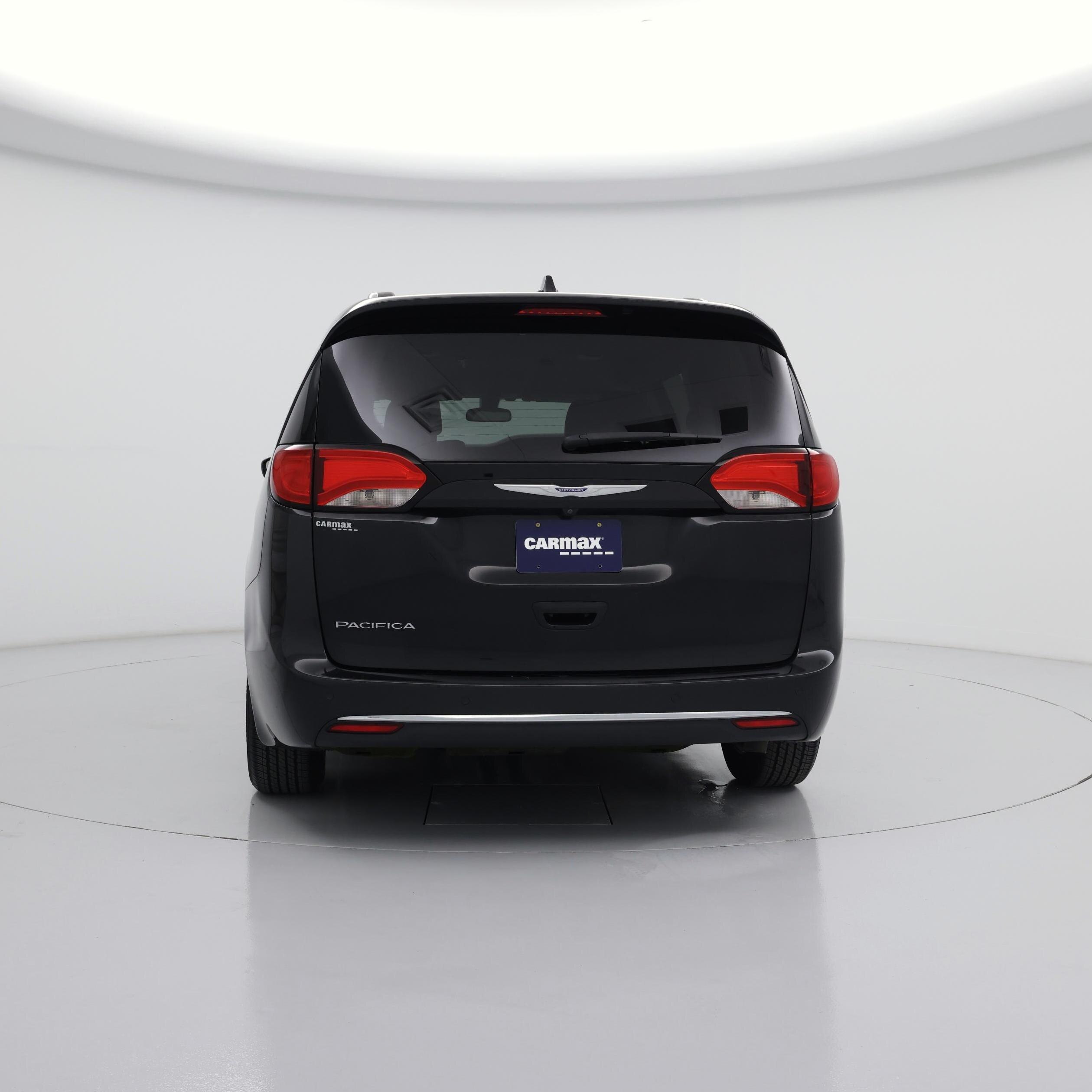 Thumbnail: 2020 Chrysler Pacifica - 6