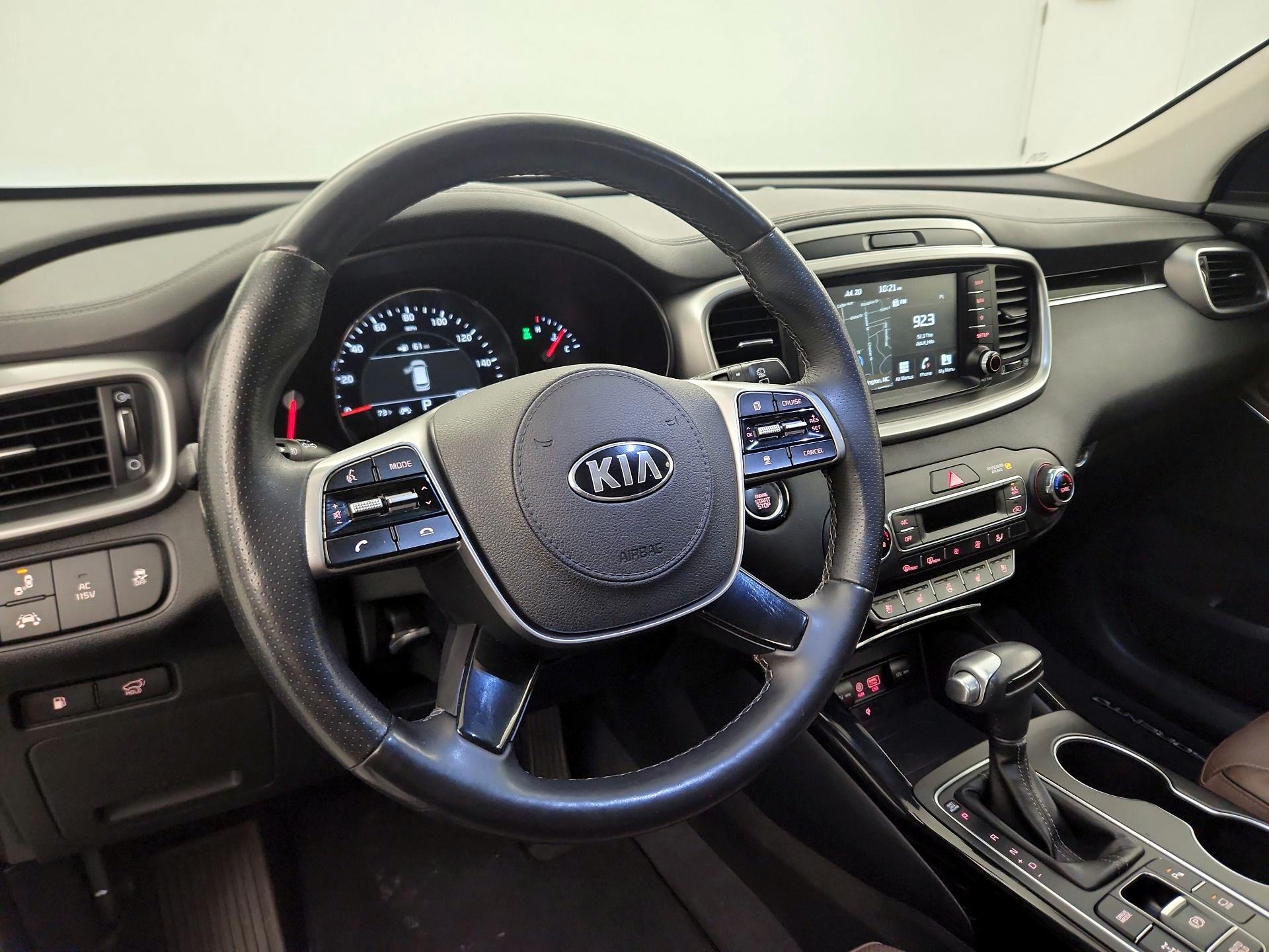 Thumbnail: 2019 Kia Sorento - 9