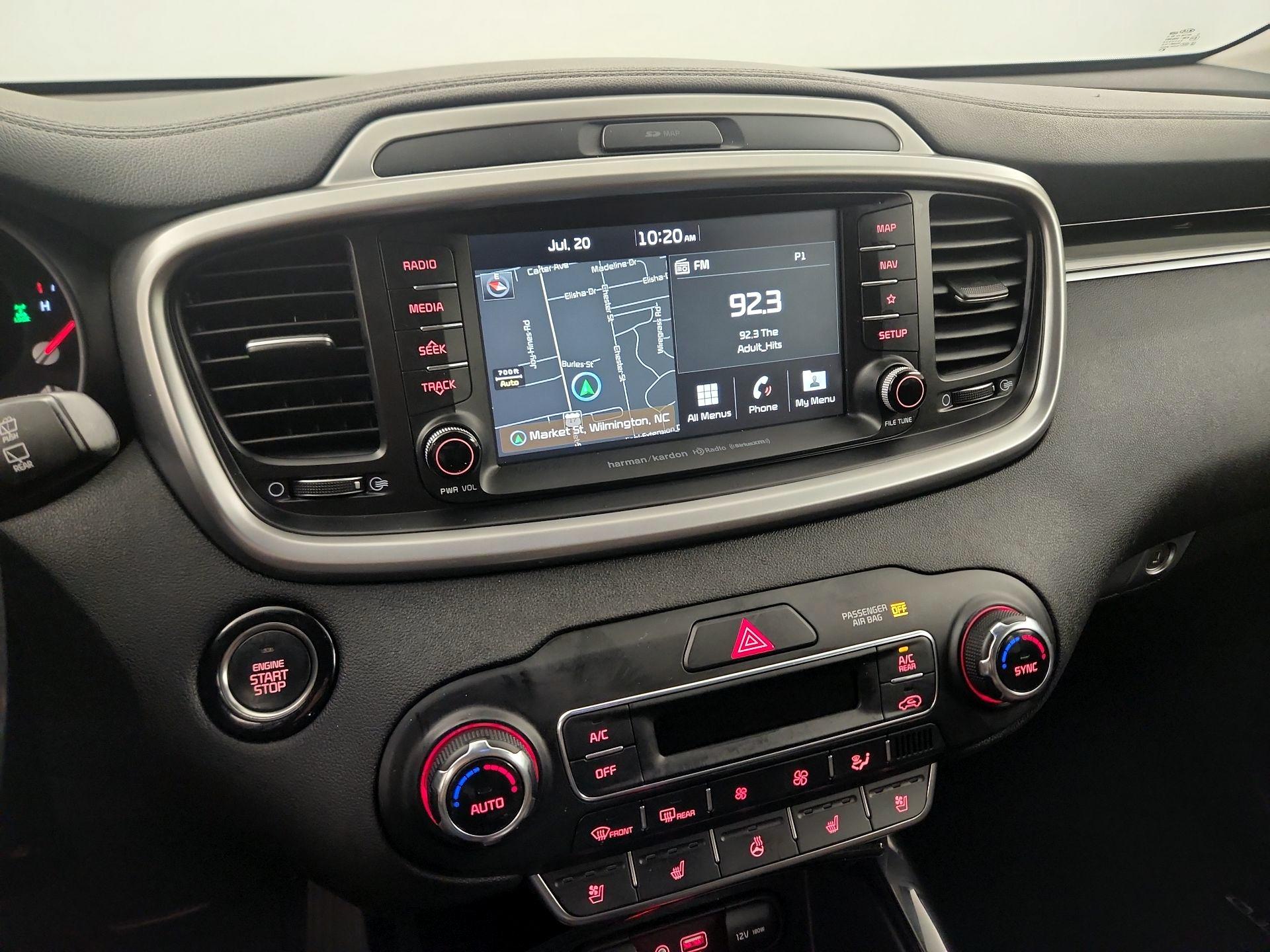 Thumbnail: 2019 Kia Sorento - 15