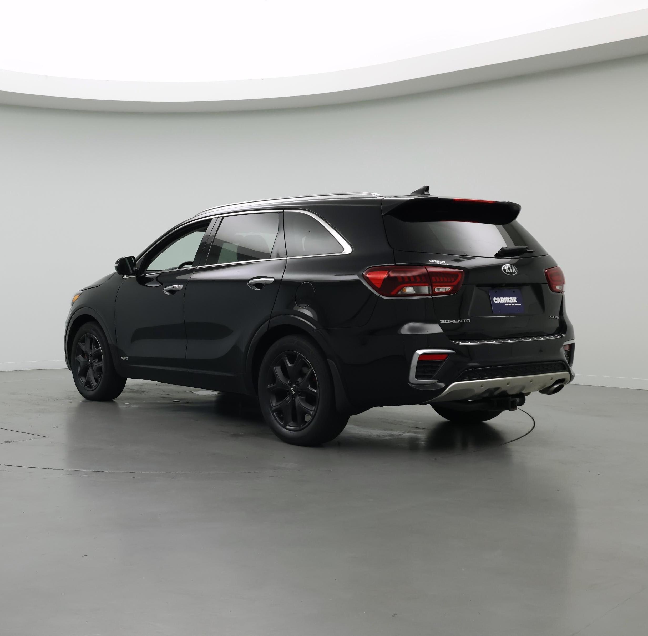 Thumbnail: 2019 Kia Sorento - 2