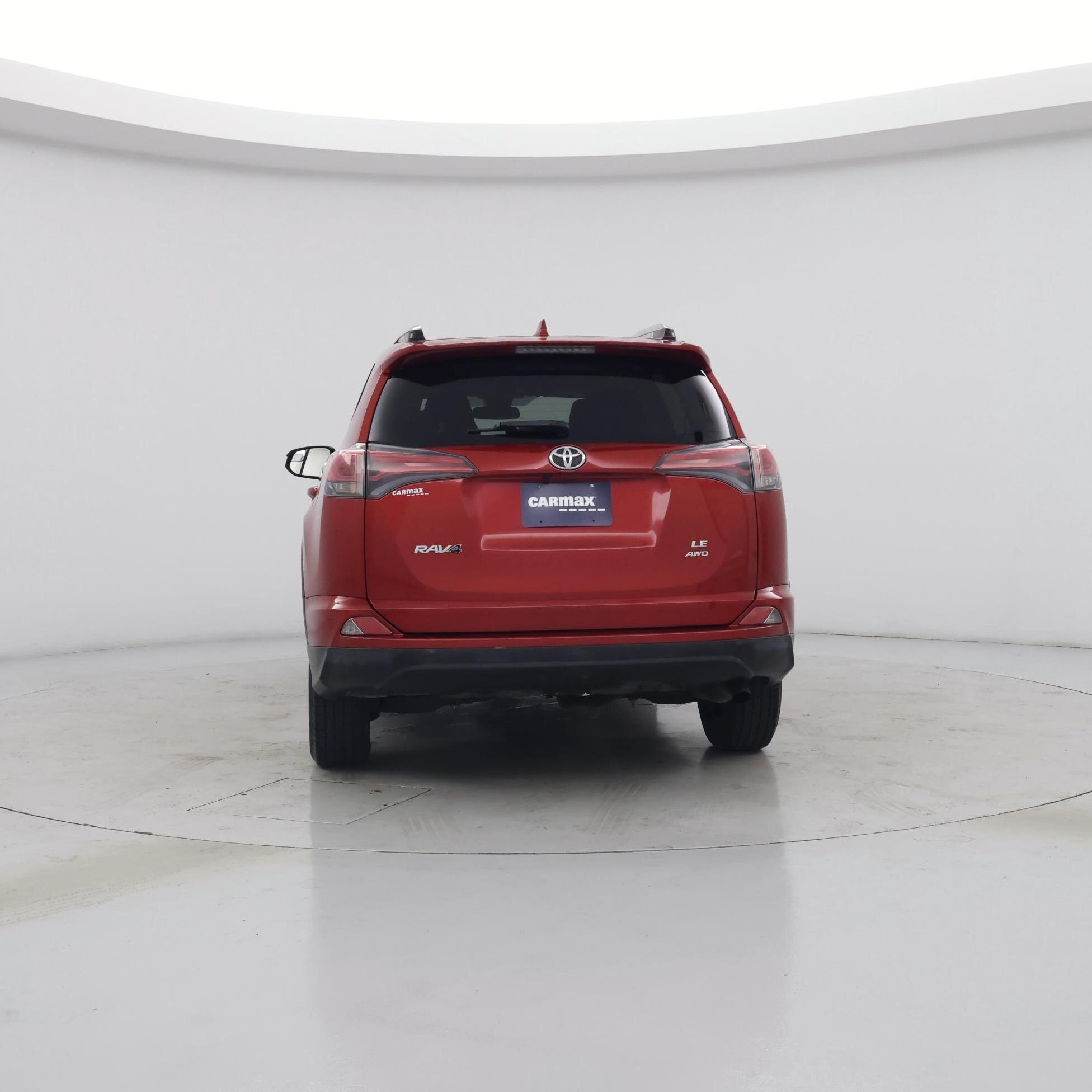 Thumbnail: 2017 Toyota RAV4 - 6
