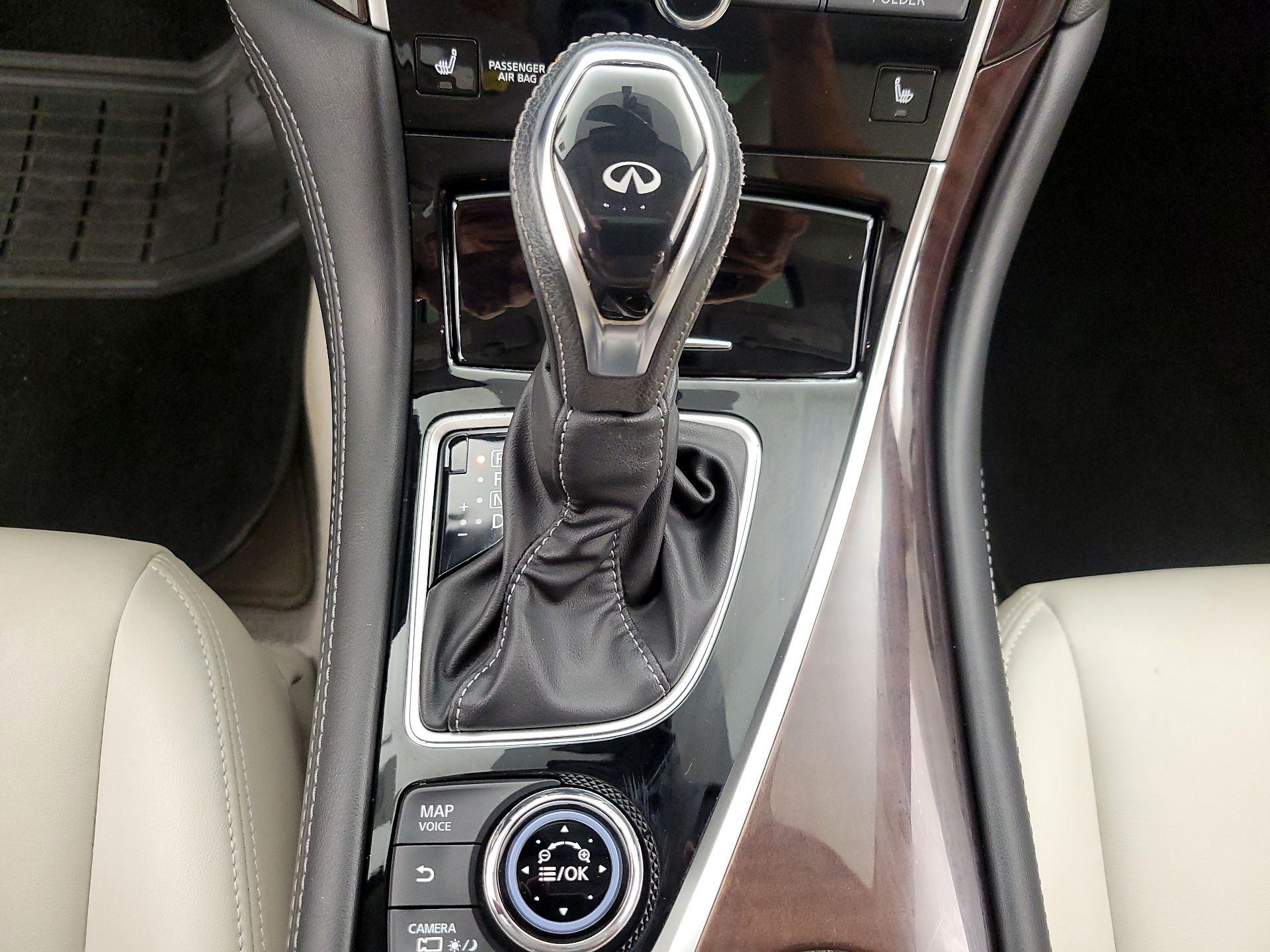 Thumbnail: 2018 INFINITI Q50 - 18