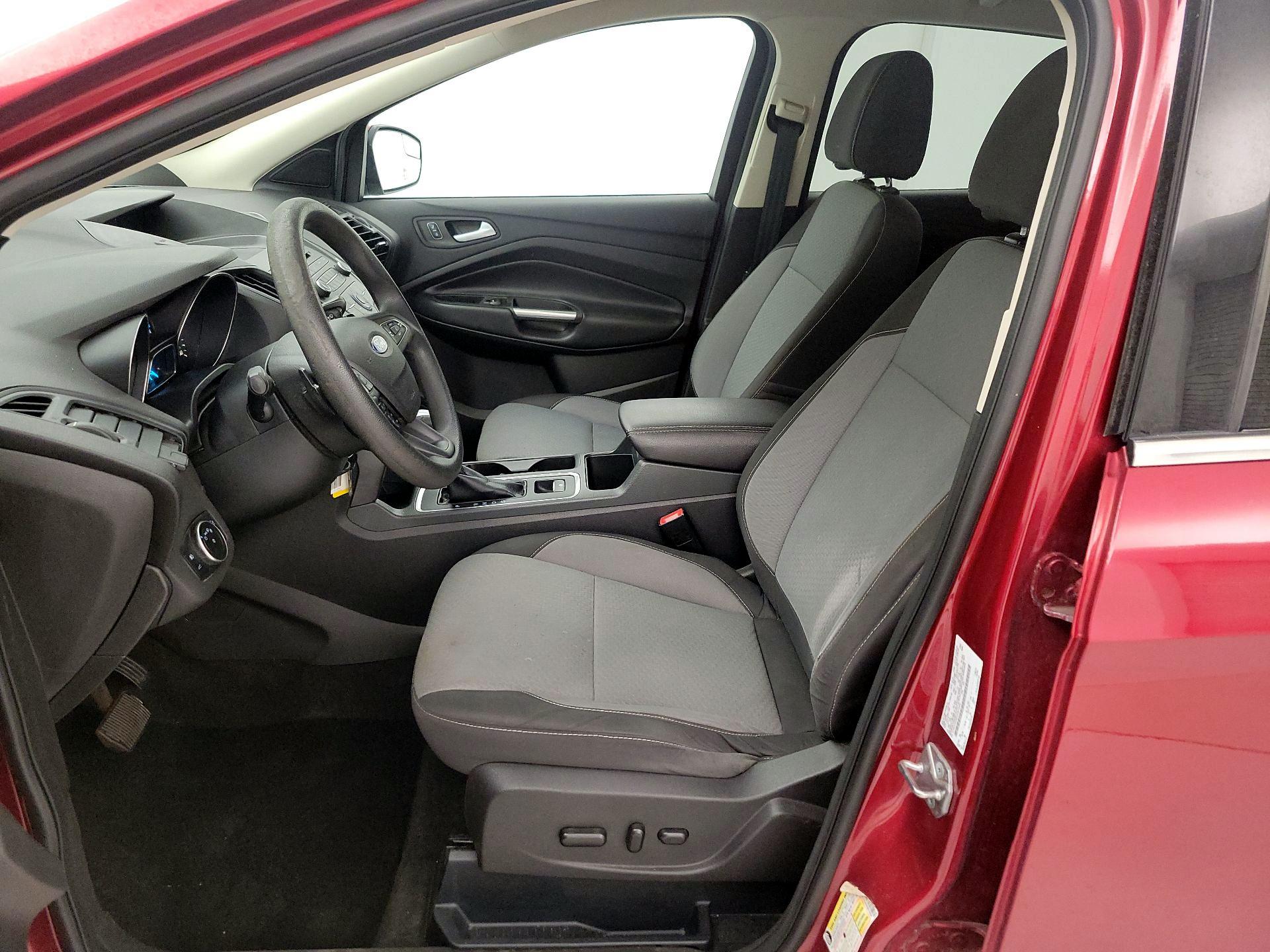 Thumbnail: 2017 Ford Escape - 11