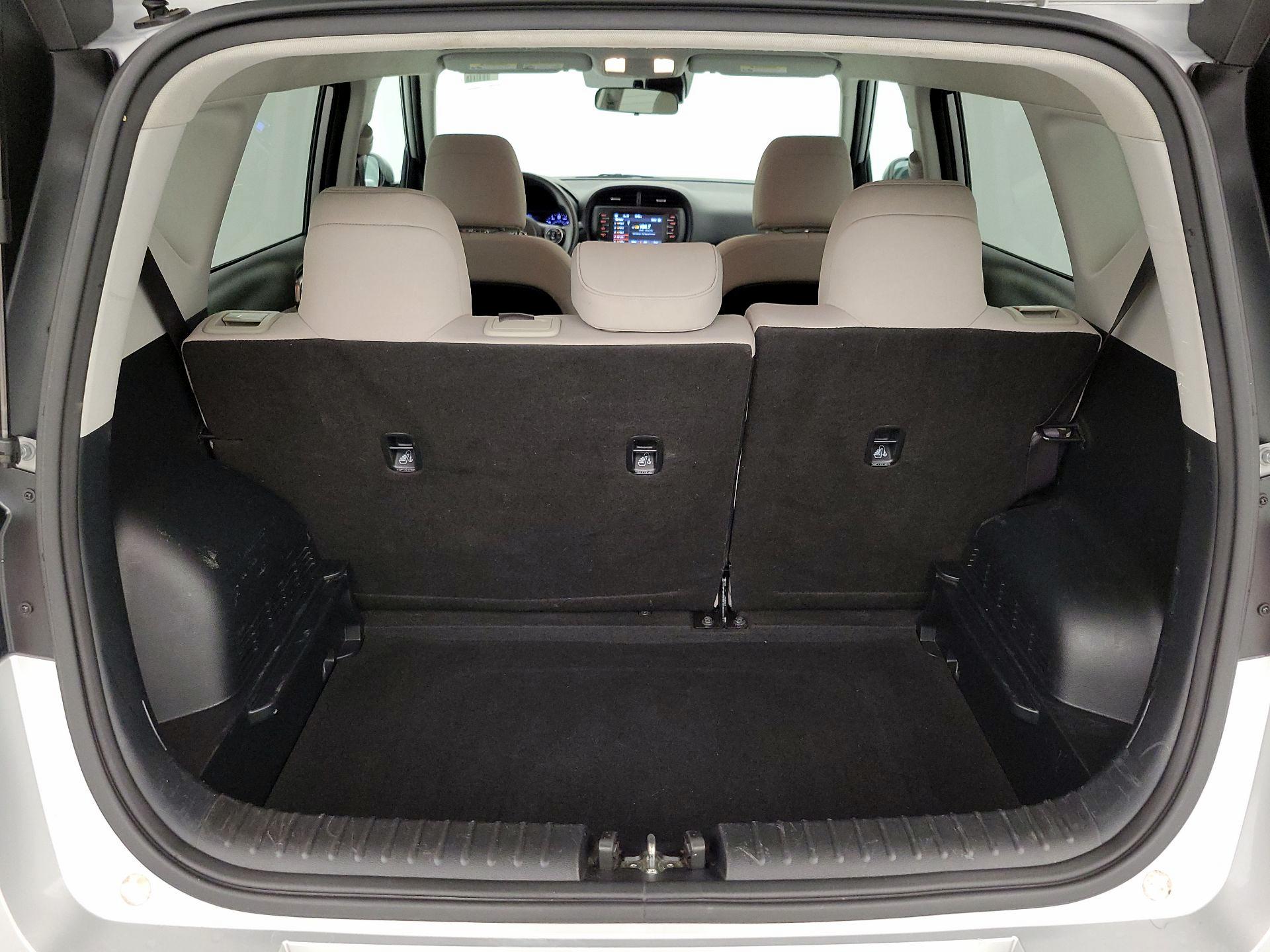 Thumbnail: 2020 Kia Soul - 20
