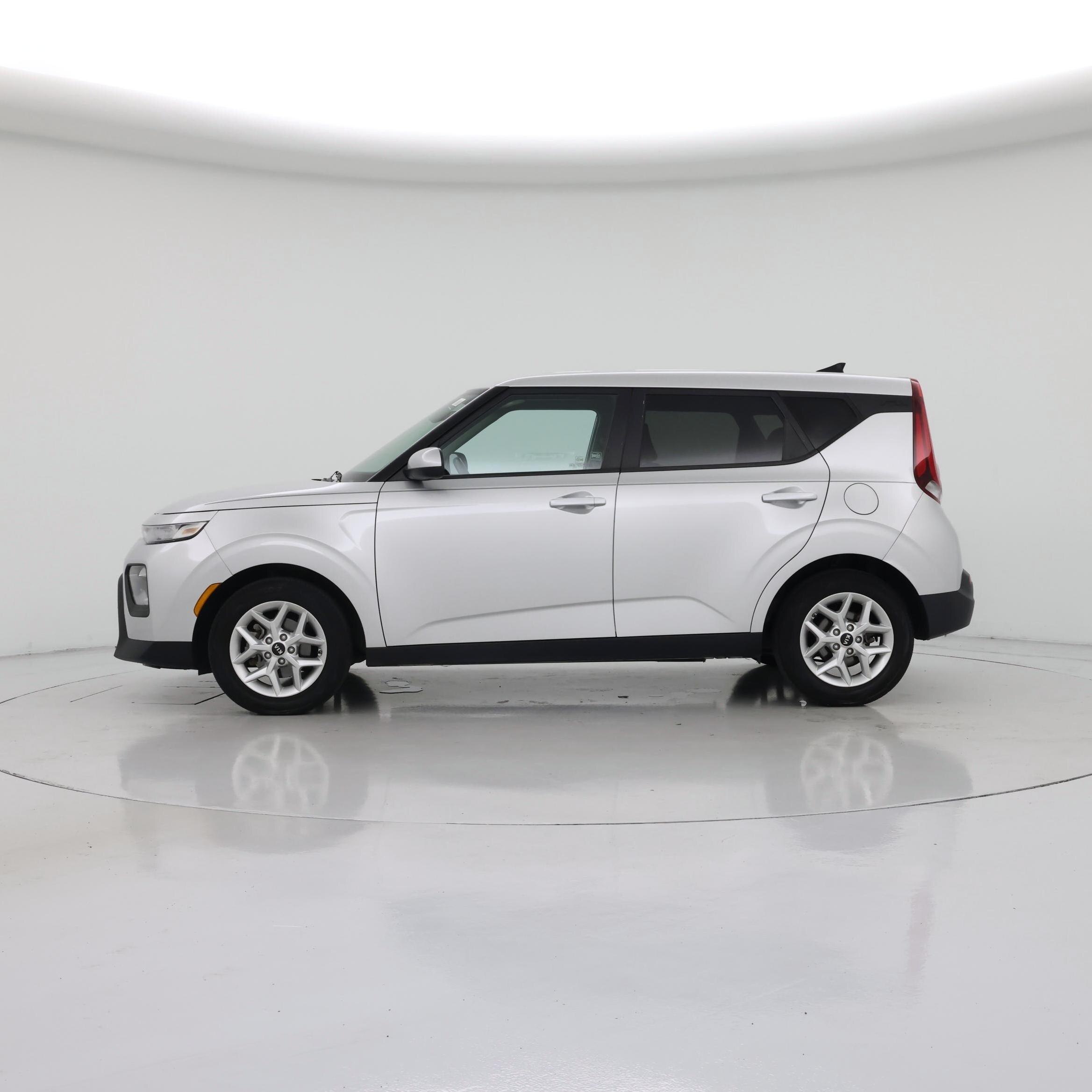 Thumbnail: 2020 Kia Soul - 3