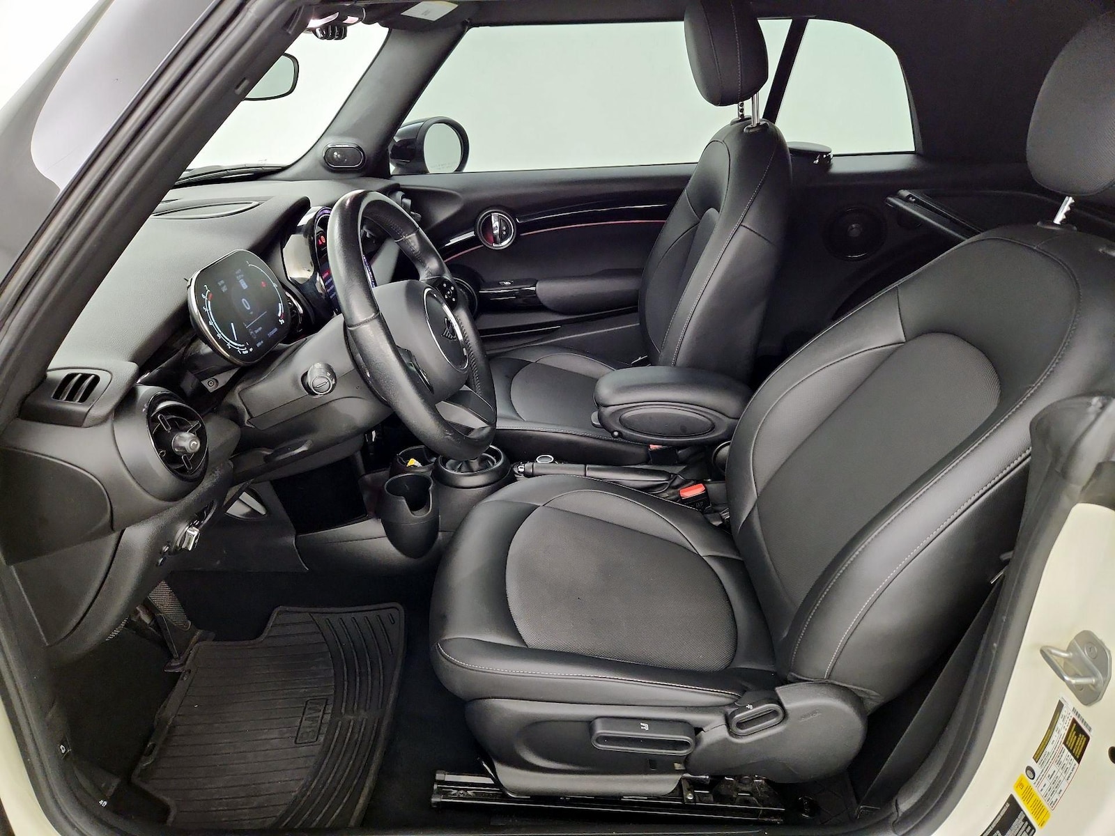 2022 MINI Convertible Base - Photo 12