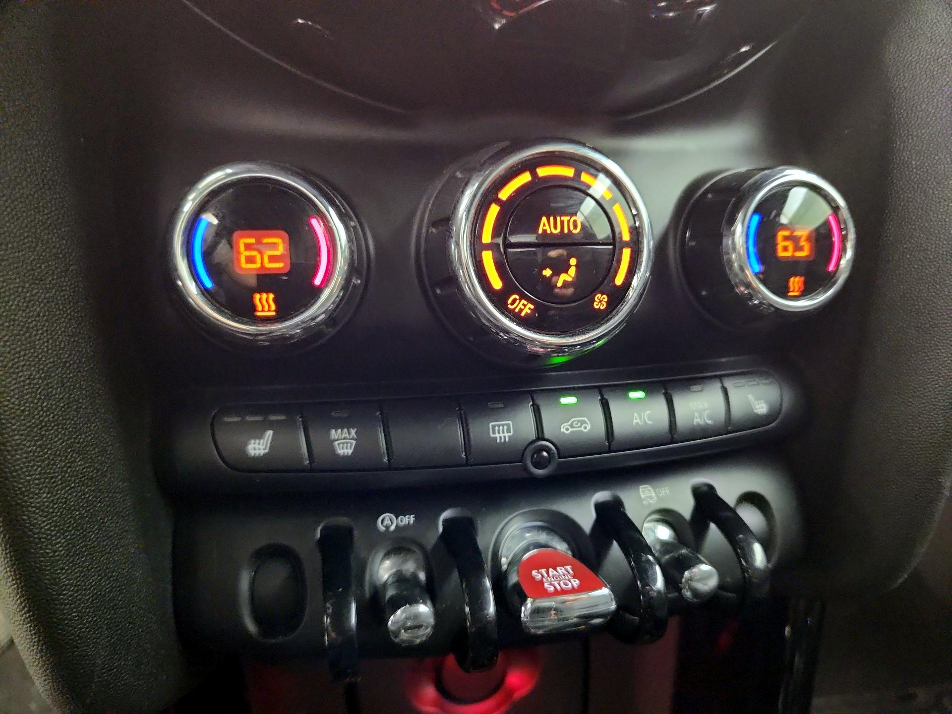Thumbnail: 2022 MINI Cooper - 17