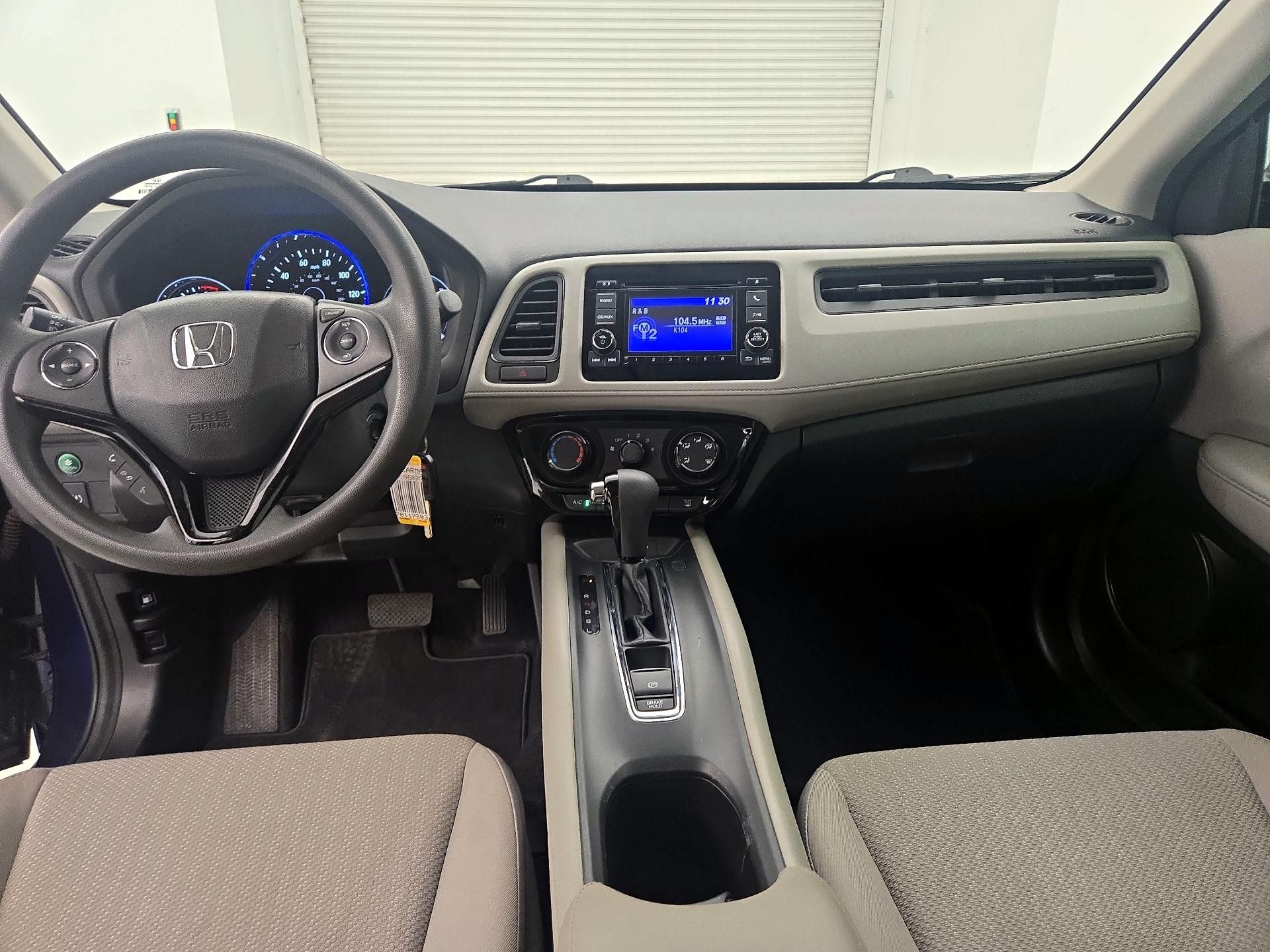 Thumbnail: 2016 Honda HR-V - 9