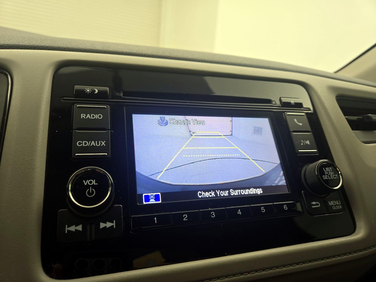 2016 Honda HR-V LX - Photo 15