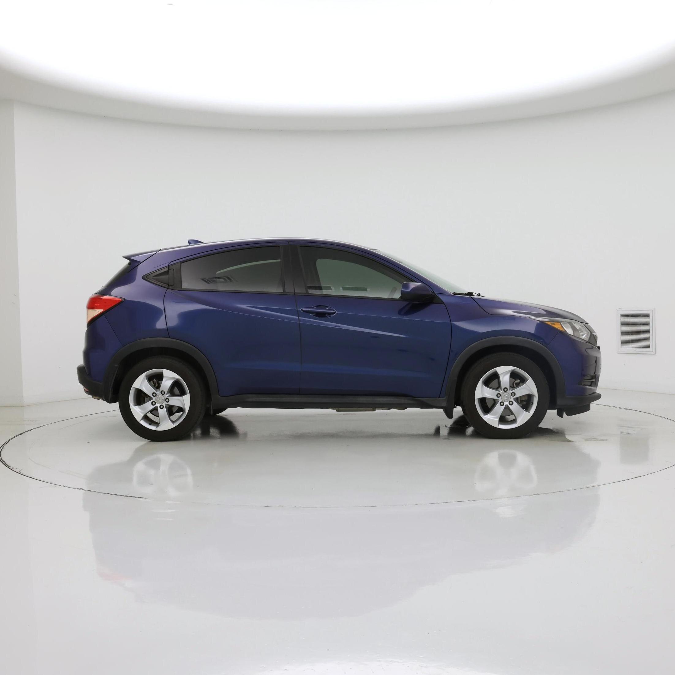 Thumbnail: 2016 Honda HR-V - 7