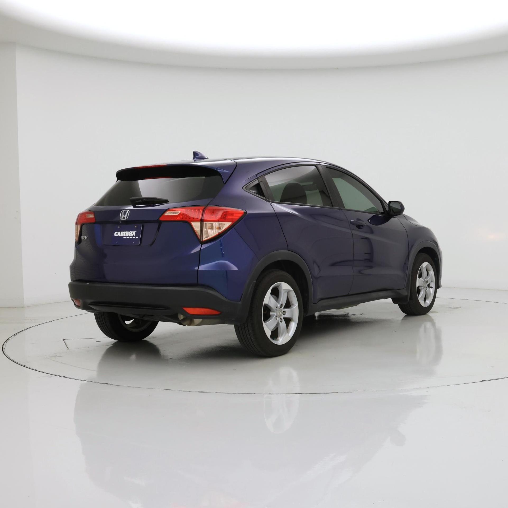 Thumbnail: 2016 Honda HR-V - 8