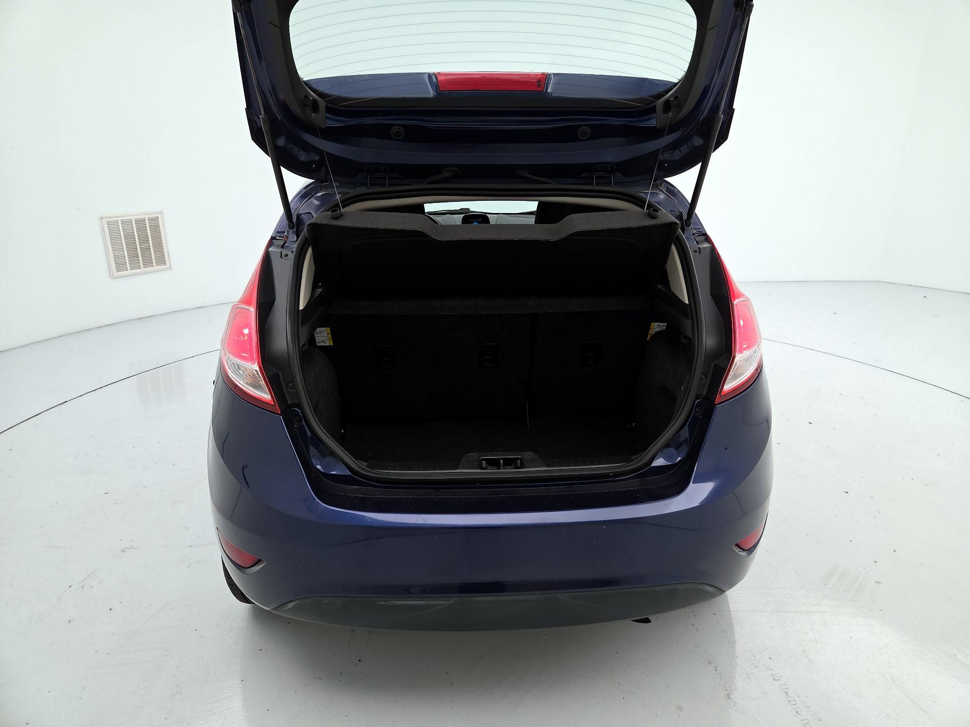 Thumbnail: 2016 Ford Fiesta - 20