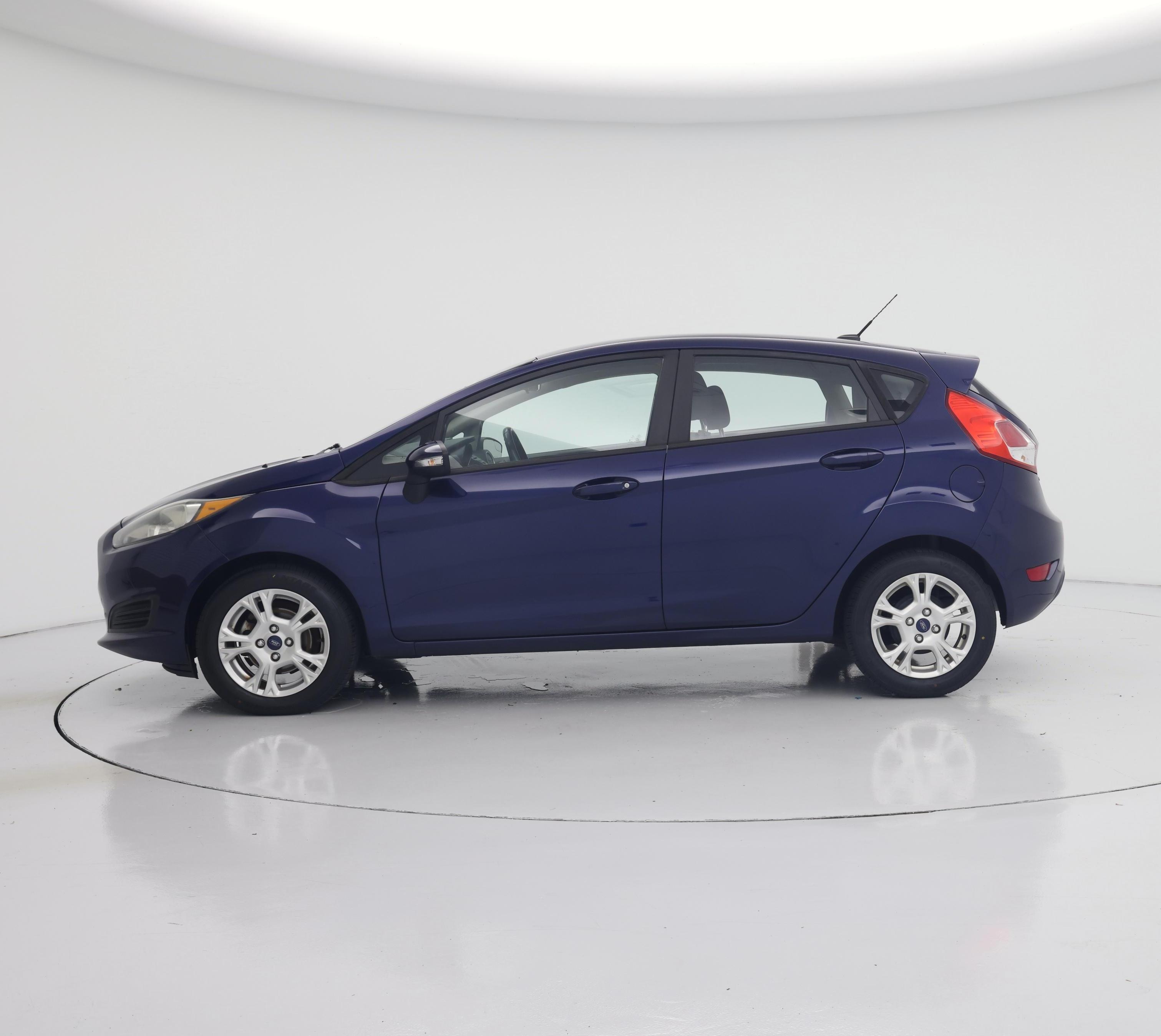 Thumbnail: 2016 Ford Fiesta - 3