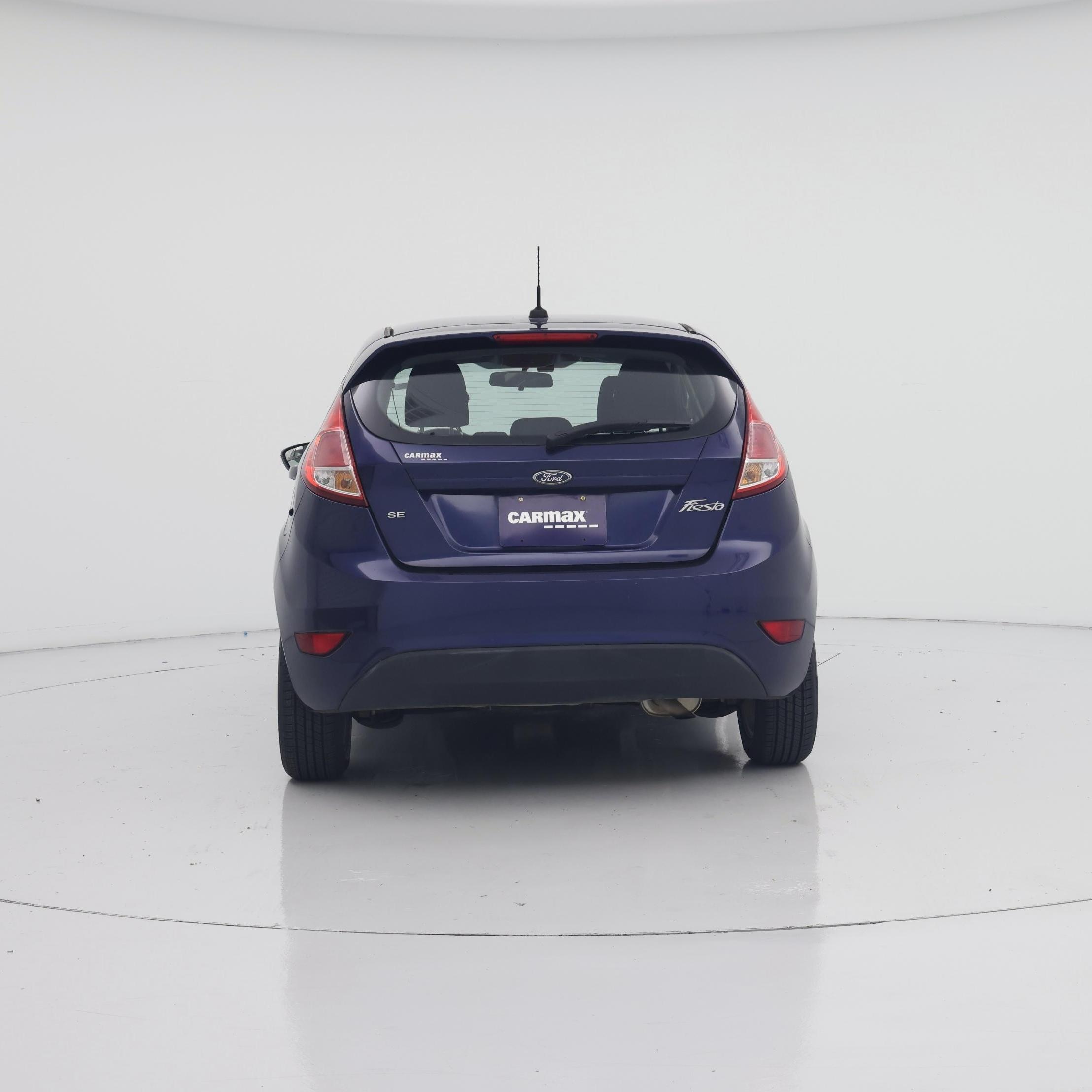 Thumbnail: 2016 Ford Fiesta - 6