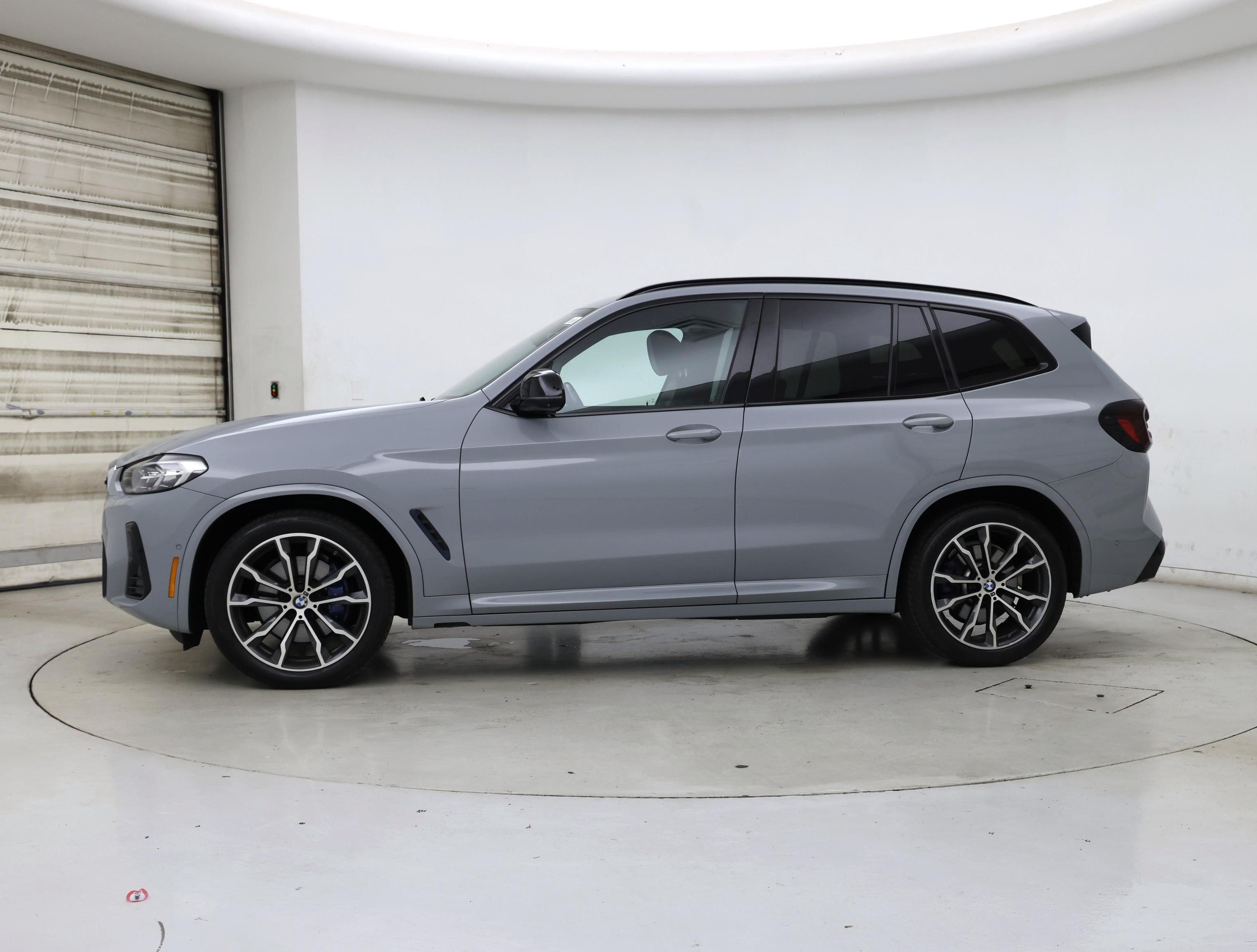Thumbnail: 2022 BMW X3 - 3