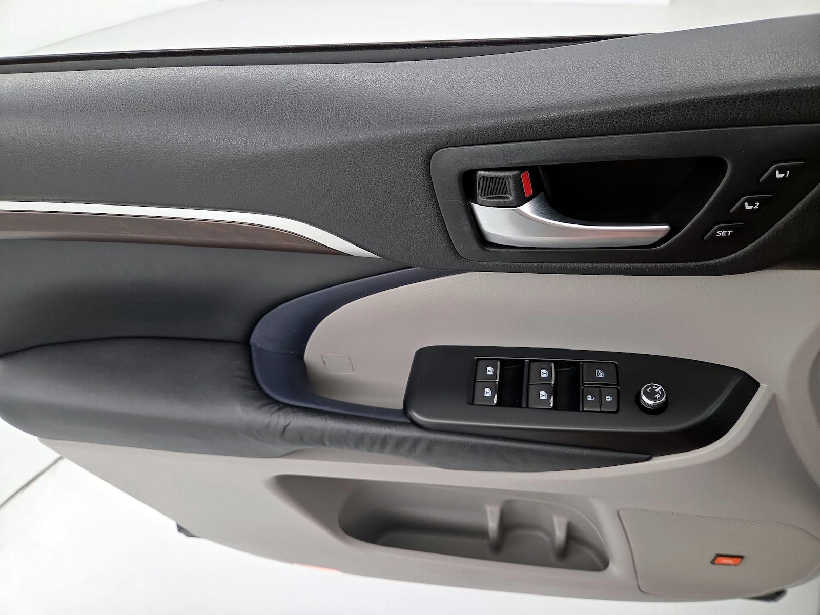 2014 Toyota Highlander Limited - Photo 13