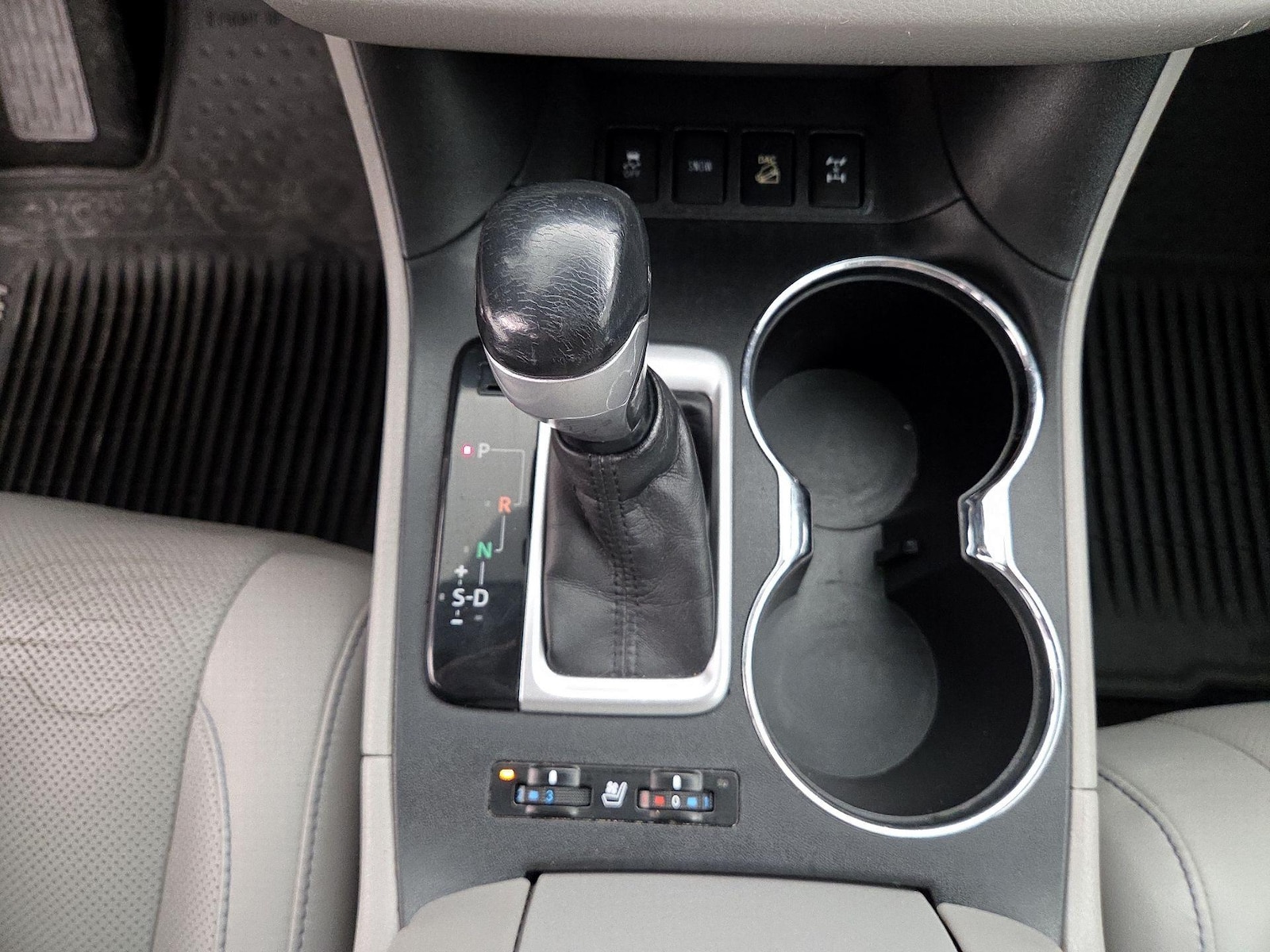 2014 Toyota Highlander Limited - Photo 19