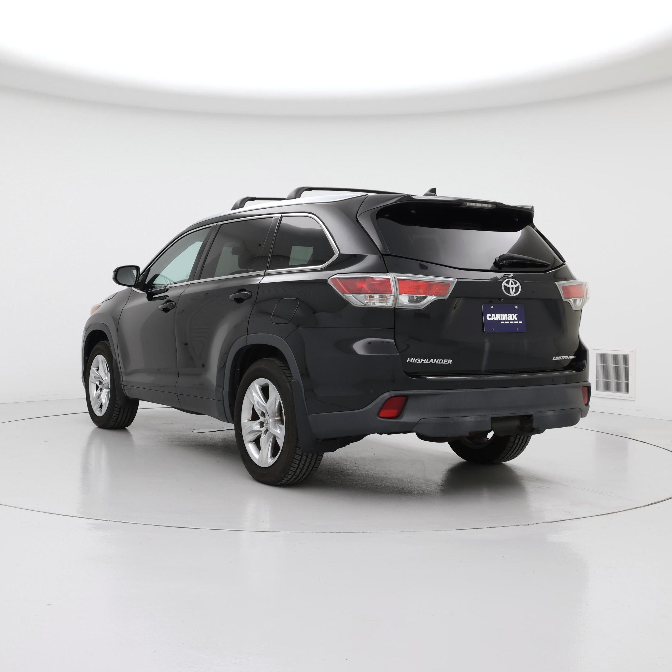 Thumbnail: 2014 Toyota Highlander - 2