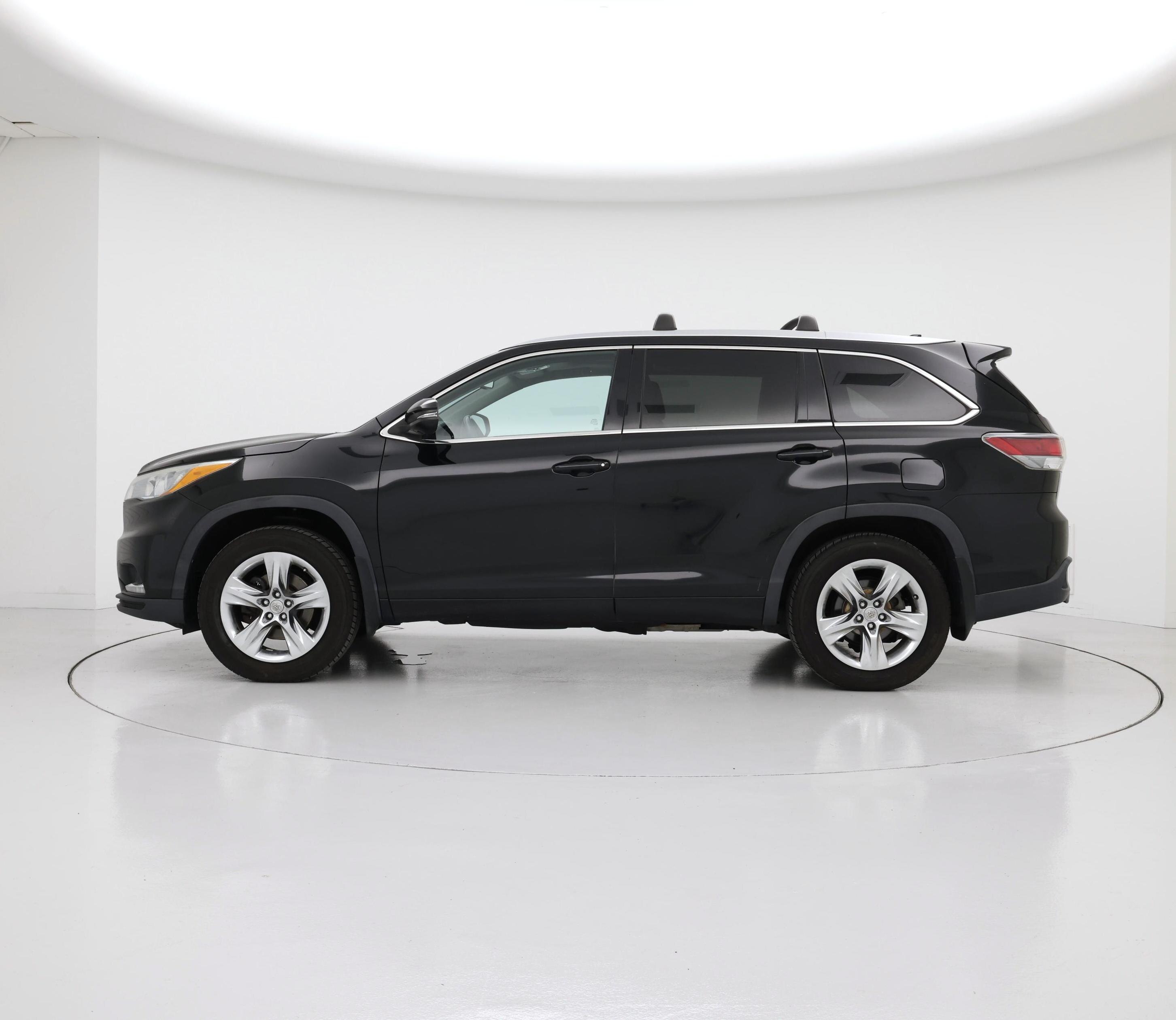 Thumbnail: 2014 Toyota Highlander - 3