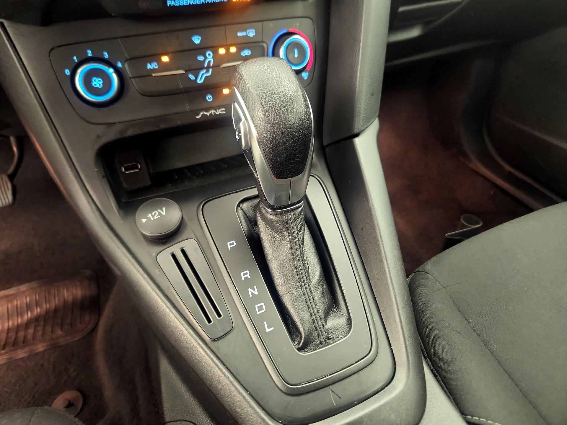 Thumbnail: 2018 Ford Focus - 17