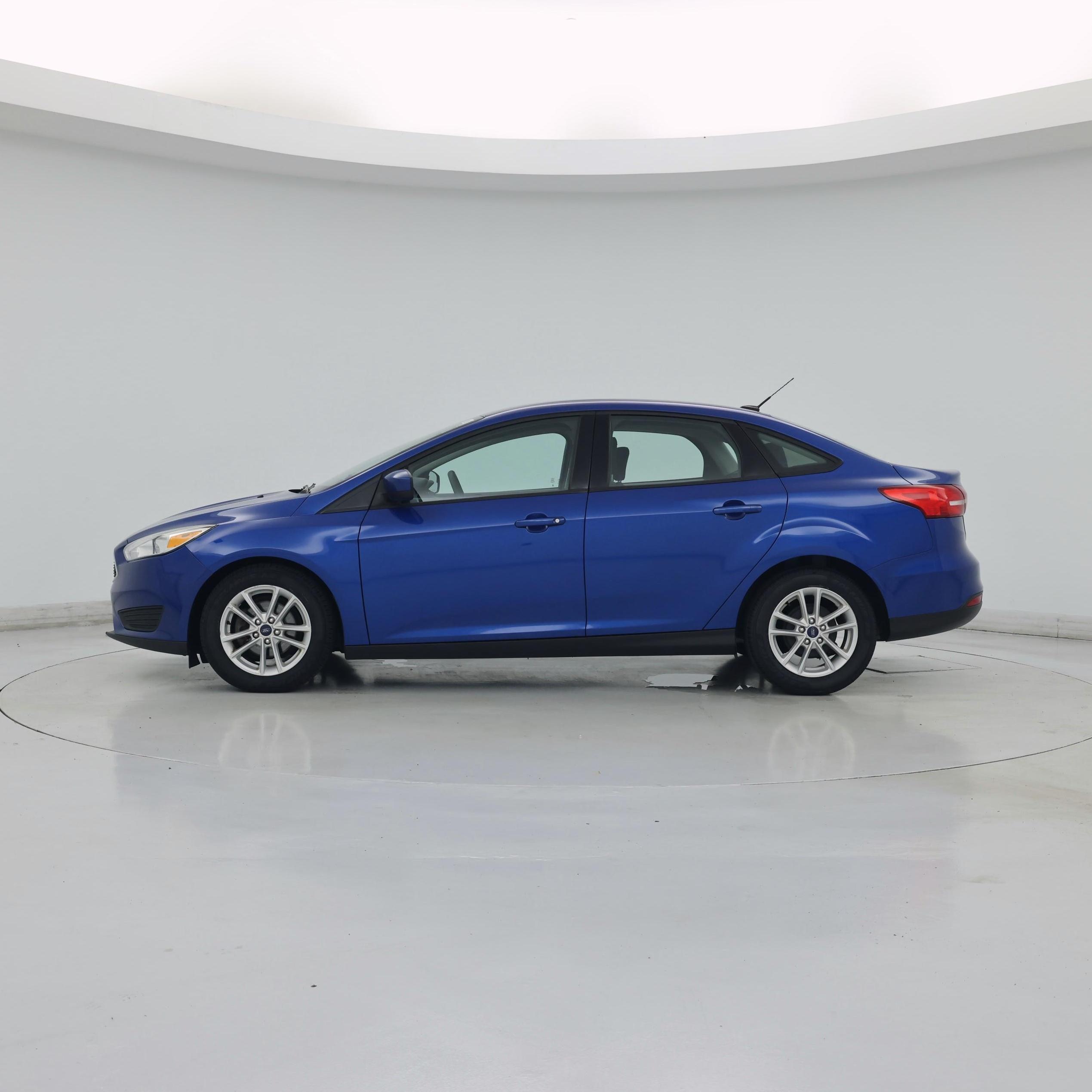 Thumbnail: 2018 Ford Focus - 3