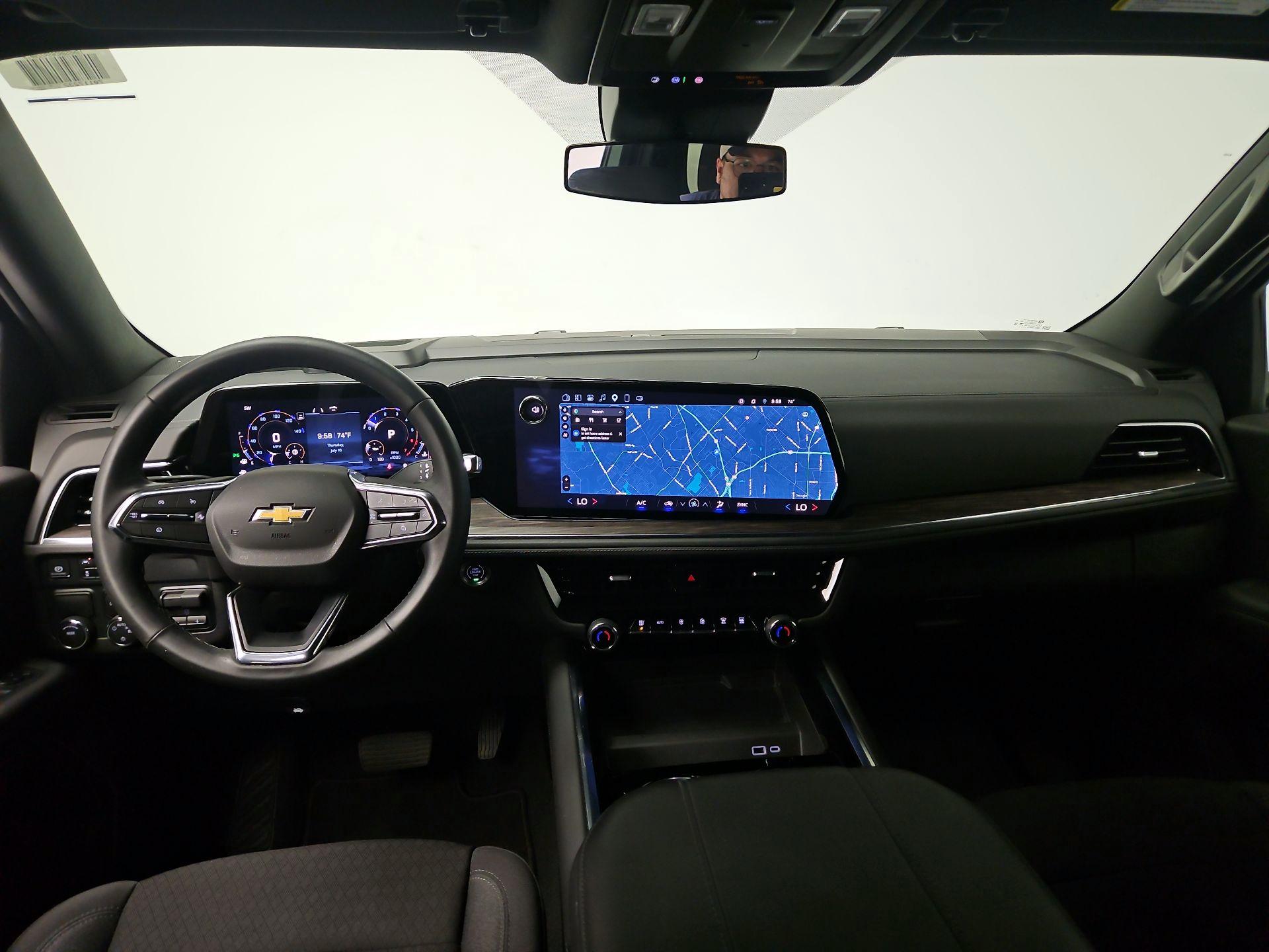 Thumbnail: 2025 Chevrolet Suburban - 9