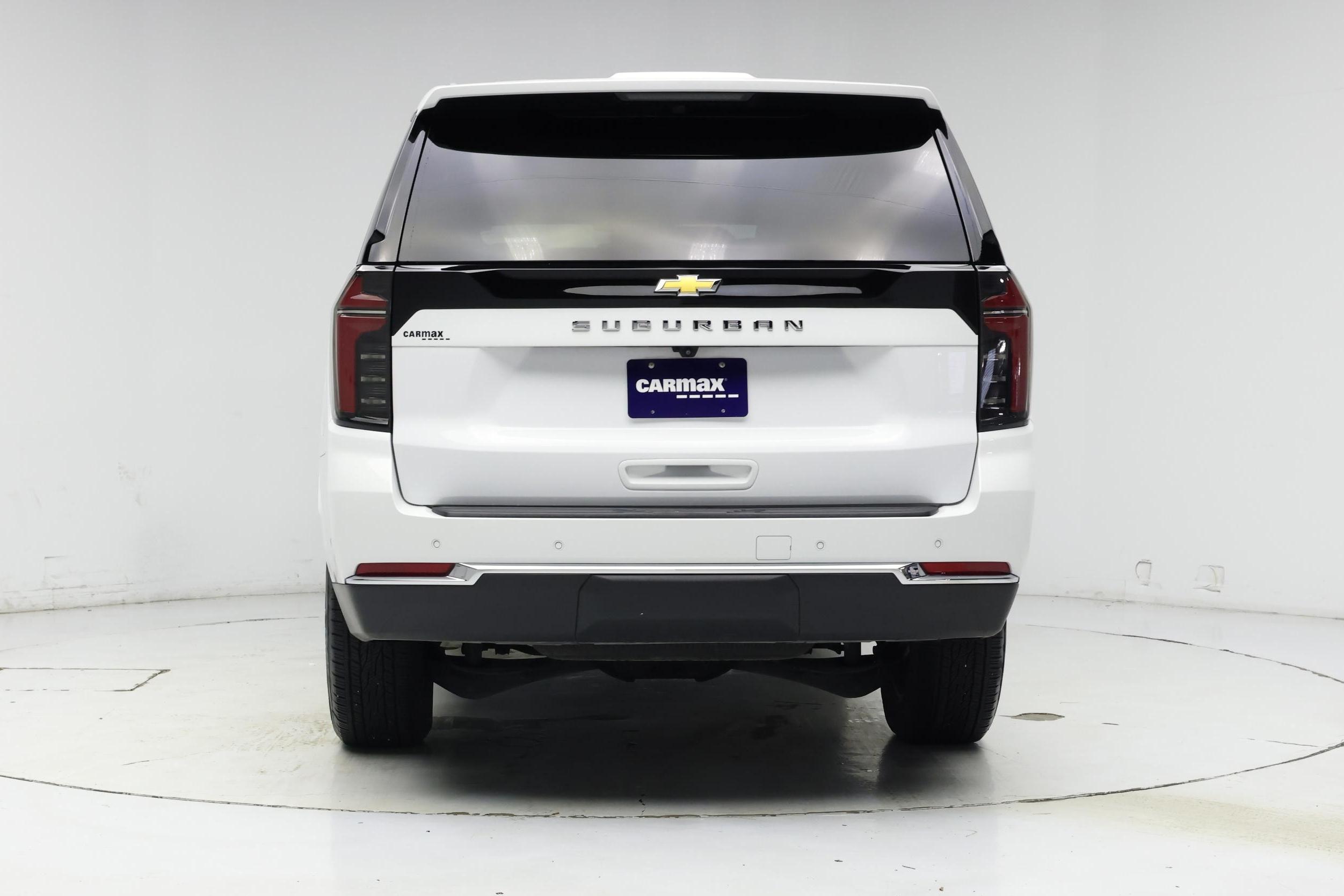 Thumbnail: 2025 Chevrolet Suburban - 6