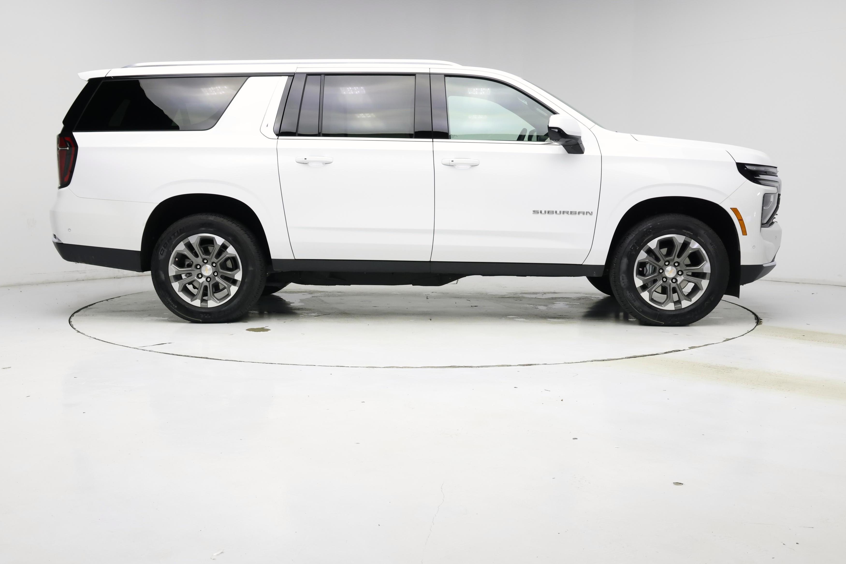 Thumbnail: 2025 Chevrolet Suburban - 7