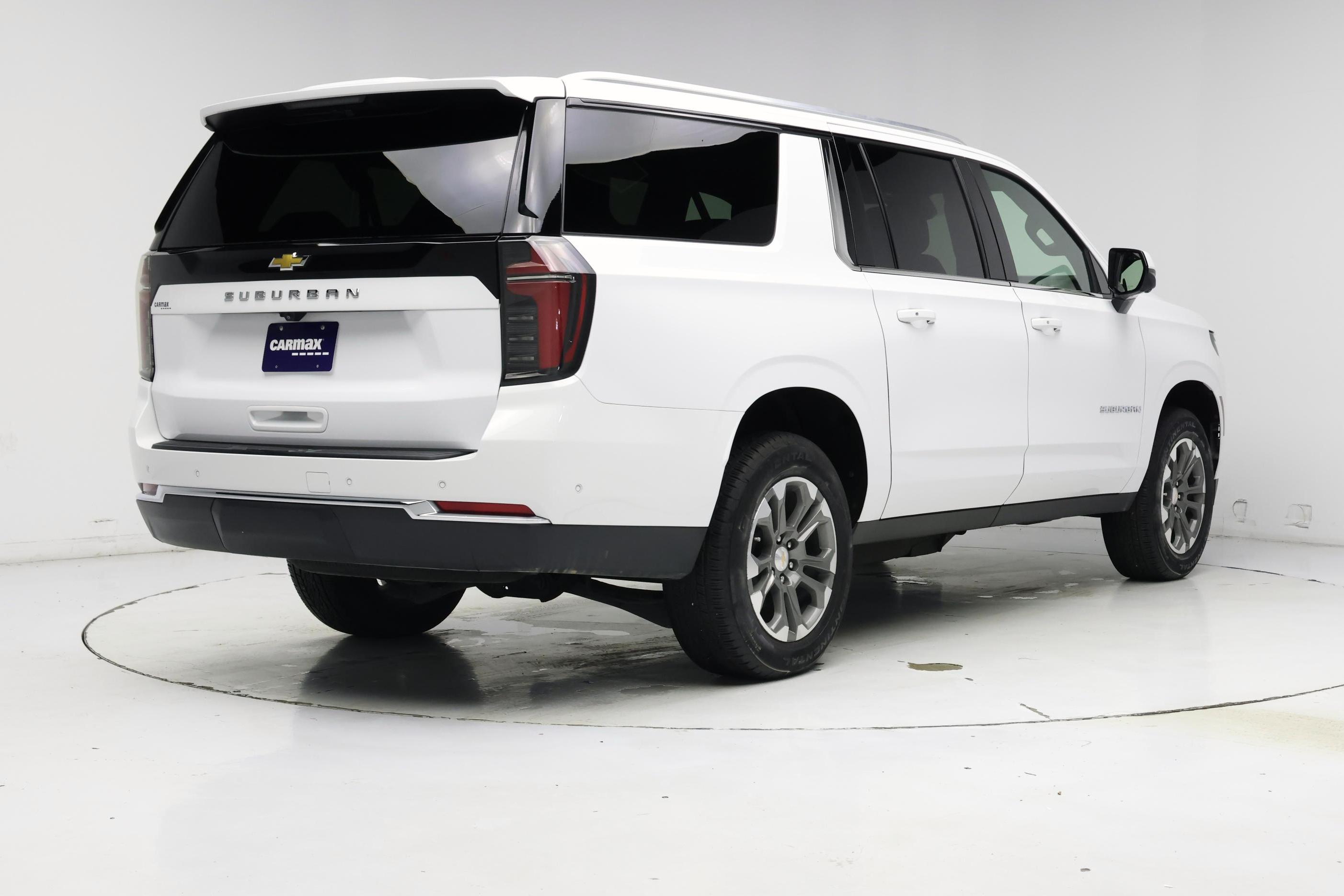 Thumbnail: 2025 Chevrolet Suburban - 8