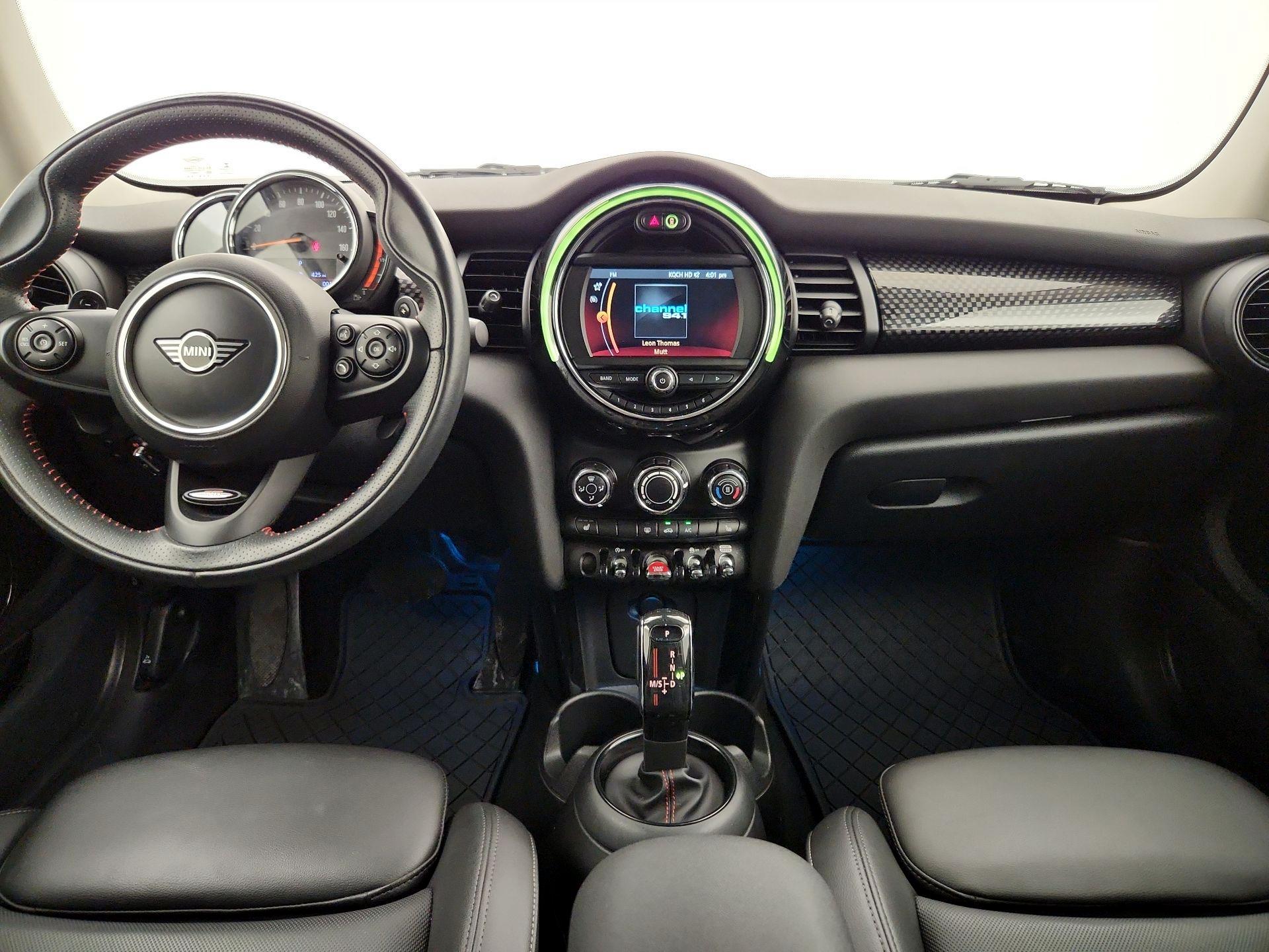 Thumbnail: 2020 MINI Cooper Hardtop - 9